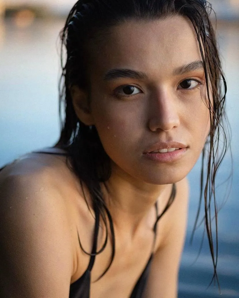 Close Up Portrait of a Woman with Wet Hair And Soft Light