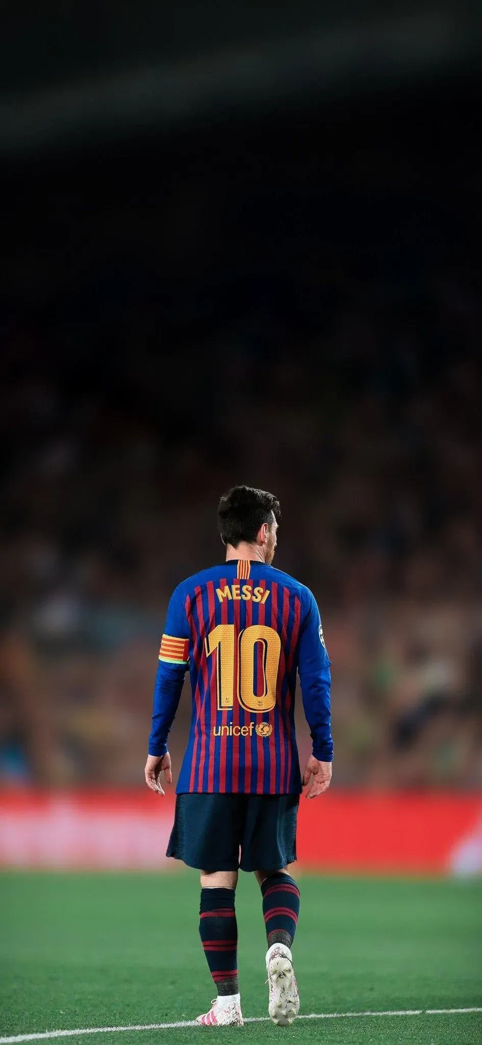 Back View Of Lionel Messi Walking on The Ground HD Wallpaper