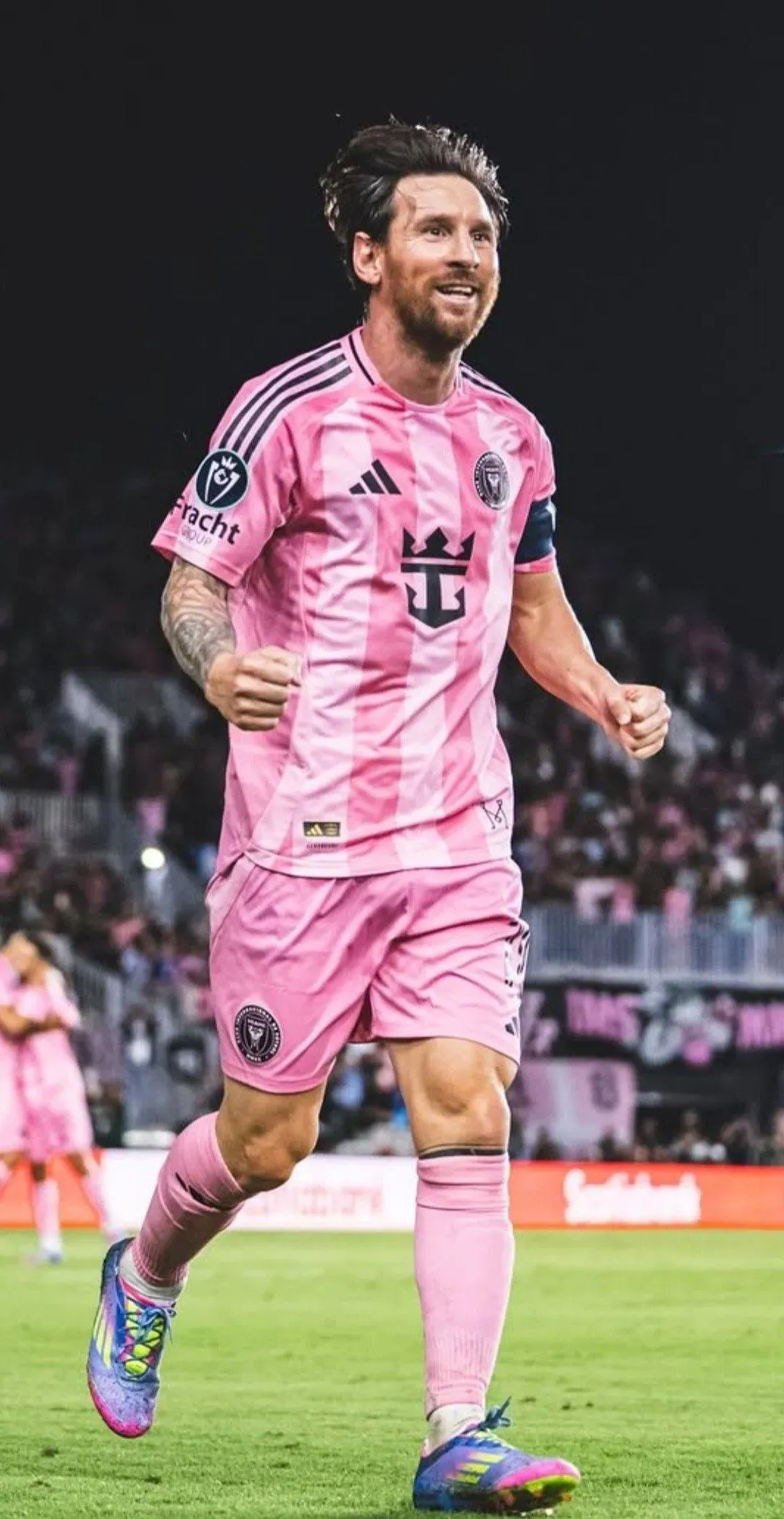 The Celebration Image Of Messi In Pink Jersey HD Wallpaper