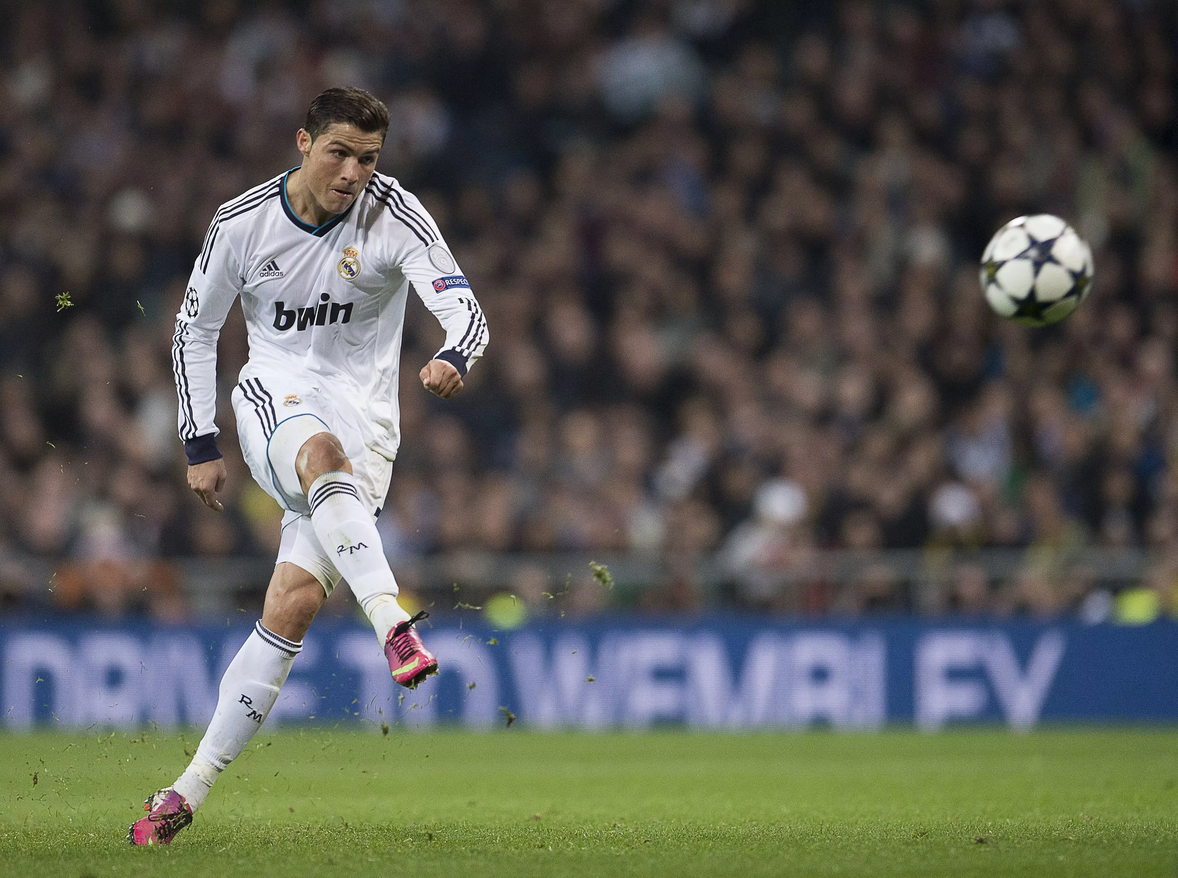 Cristiano Ronaldo Wallpapers  Best For Lock Screen