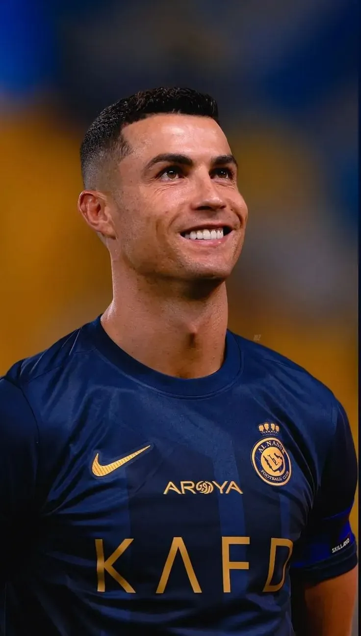 Cristiano Ronaldo Wallpapers  Happy & Smiling Shots