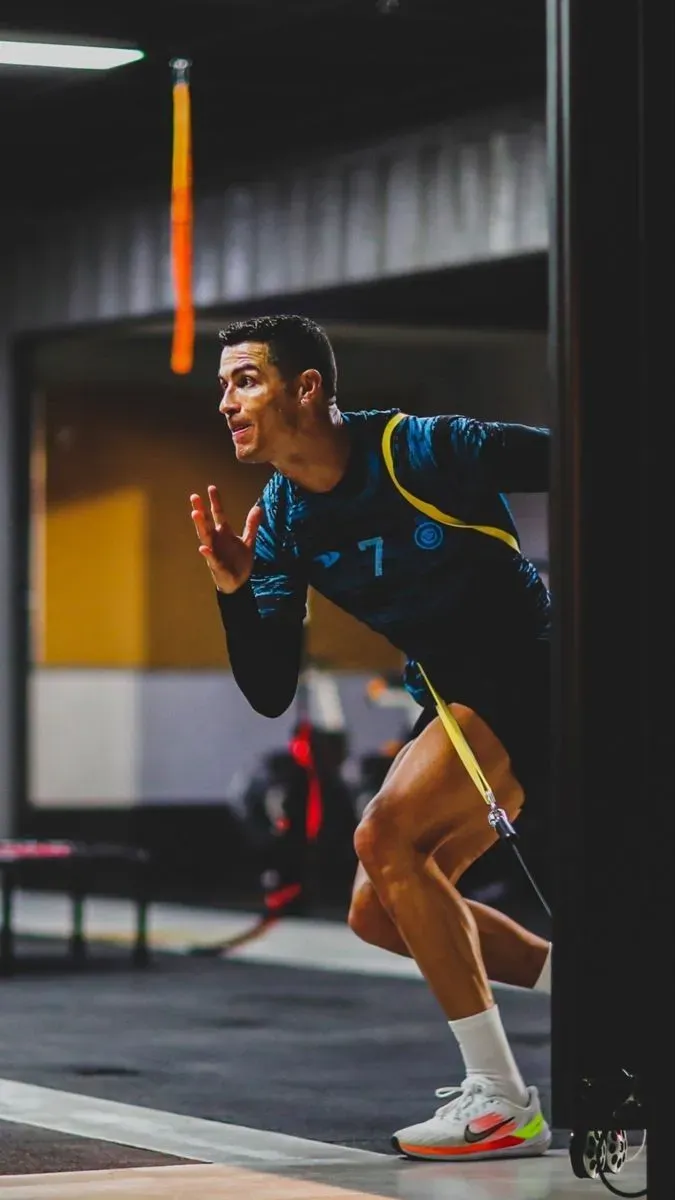 Cristiano Ronaldo Wallpapers in Training Kit HD