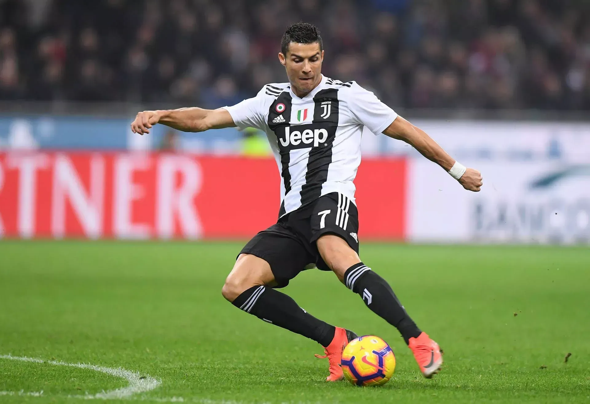 Cristiano Ronaldo Wallpapers  Power & Speed Moments