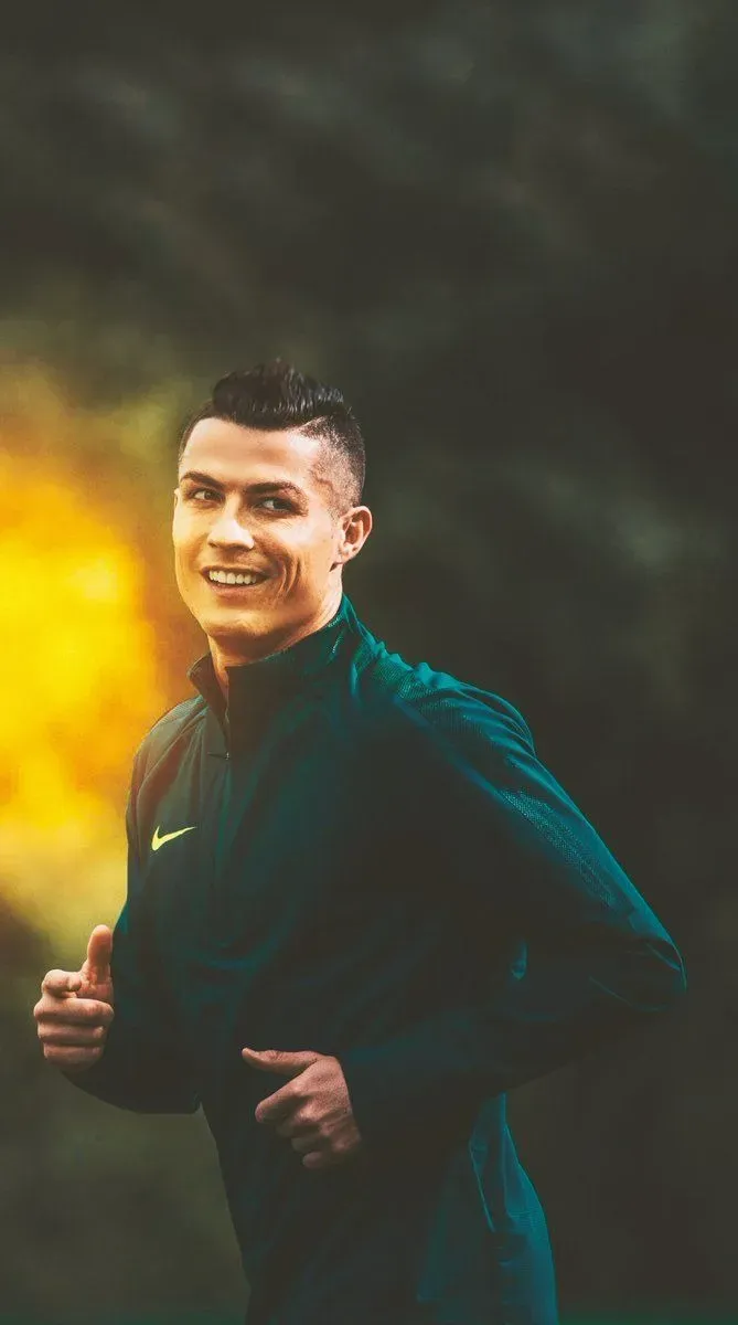 Cristiano Ronaldo Wallpapers with Sharp Focus