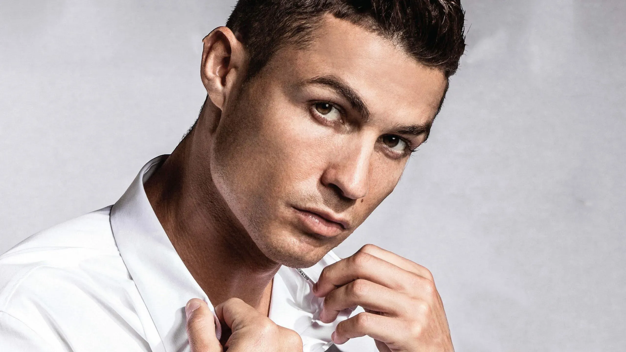 Cristiano Ronaldo HD Wallpapers  Download Now