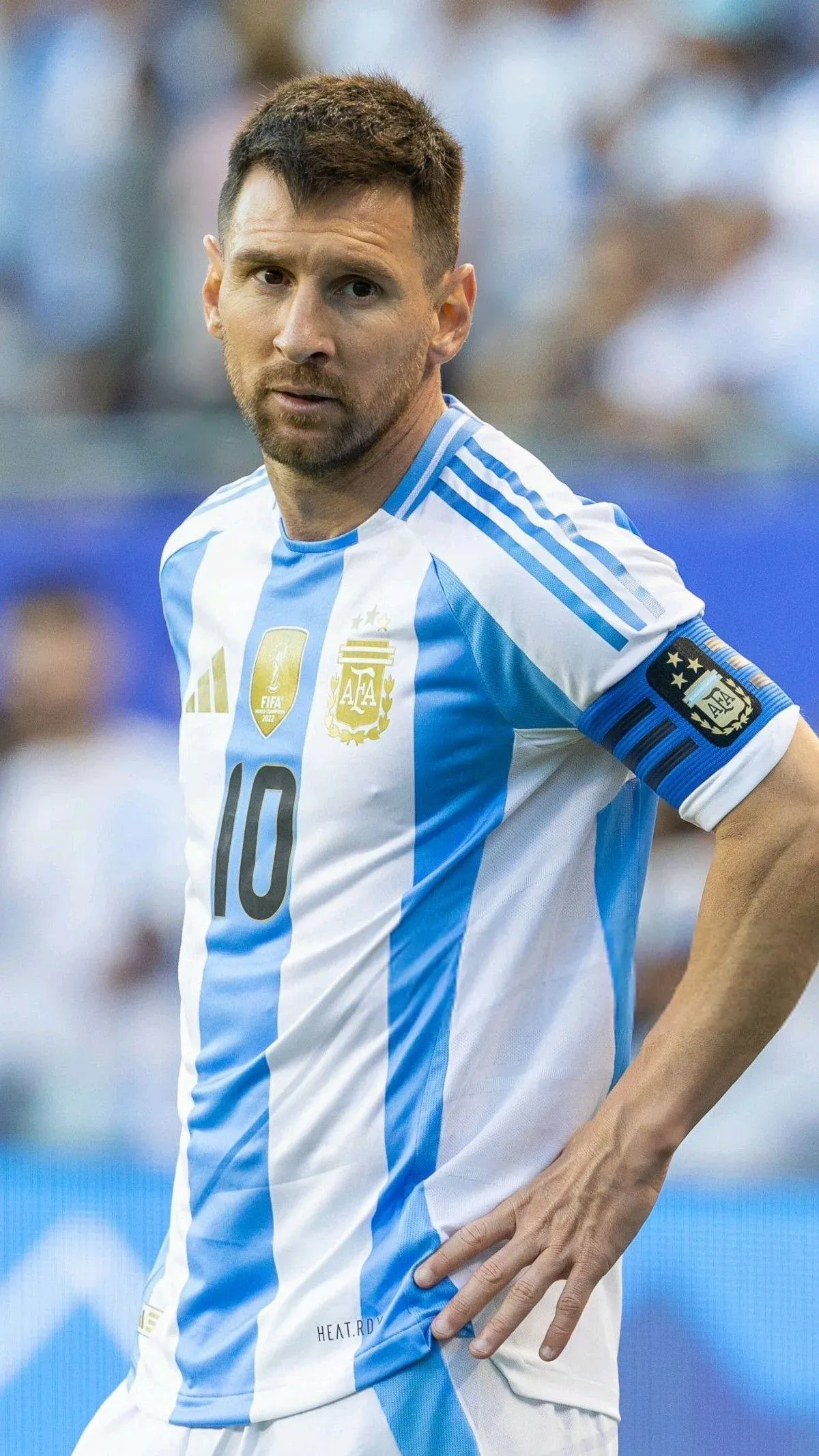 Lionel Messi With An Angry Face HD Portrait Wallpaper