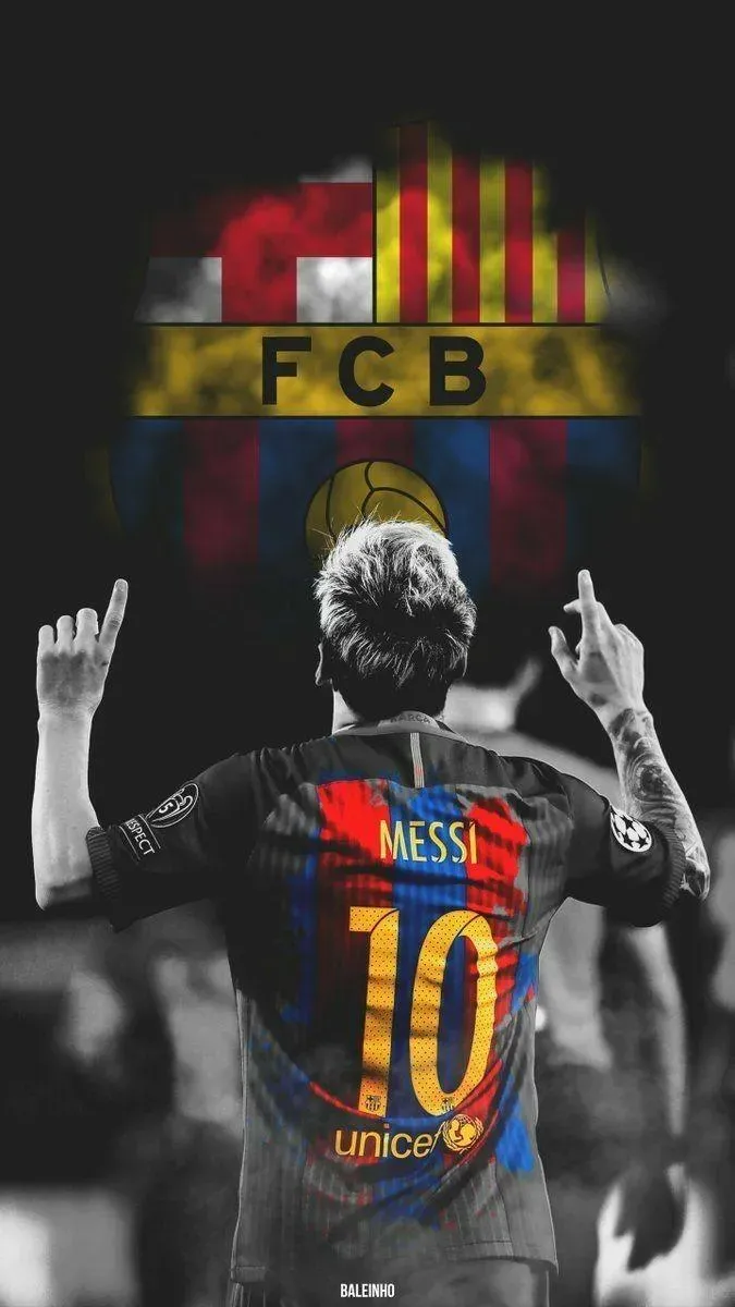 Lionel Messi Honoring Fc Barcelona Moment Free HD Wallpaper