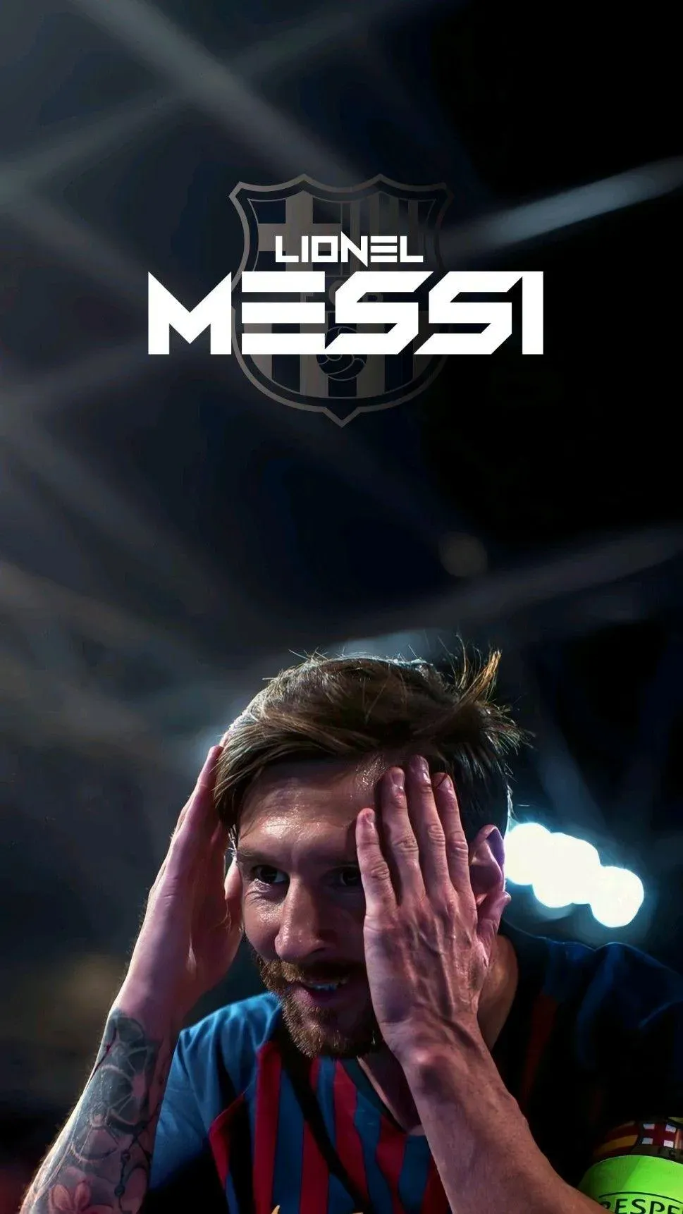 Lionel Messi With Cute Expression While Running Wallpaper
