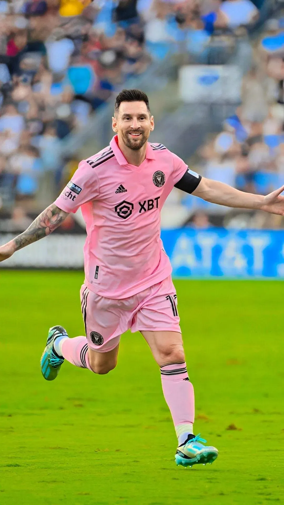Messi Running In Ground With Pink Dress HD Mobile Wallpaper