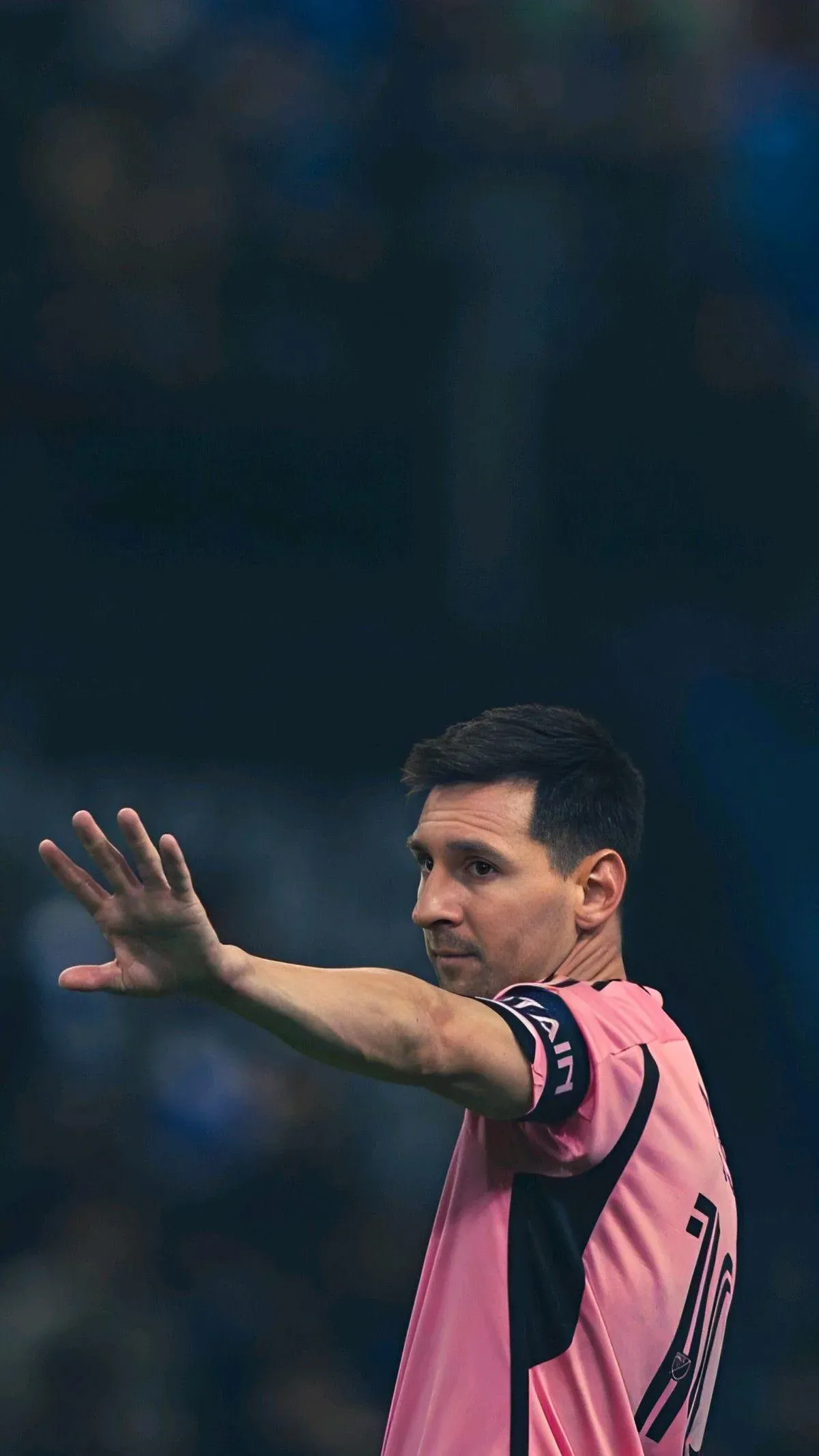 Messi Showing Stop Sign In Pink Jersey HD Wallpaper