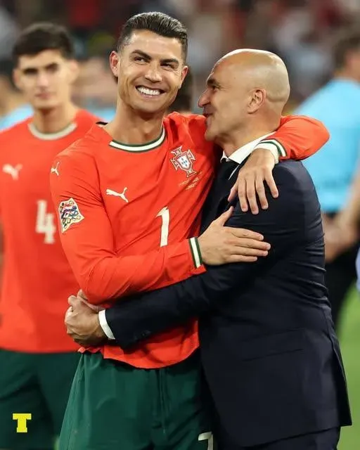 Ronaldo Wallpapers Joyful Tunnel Laughs