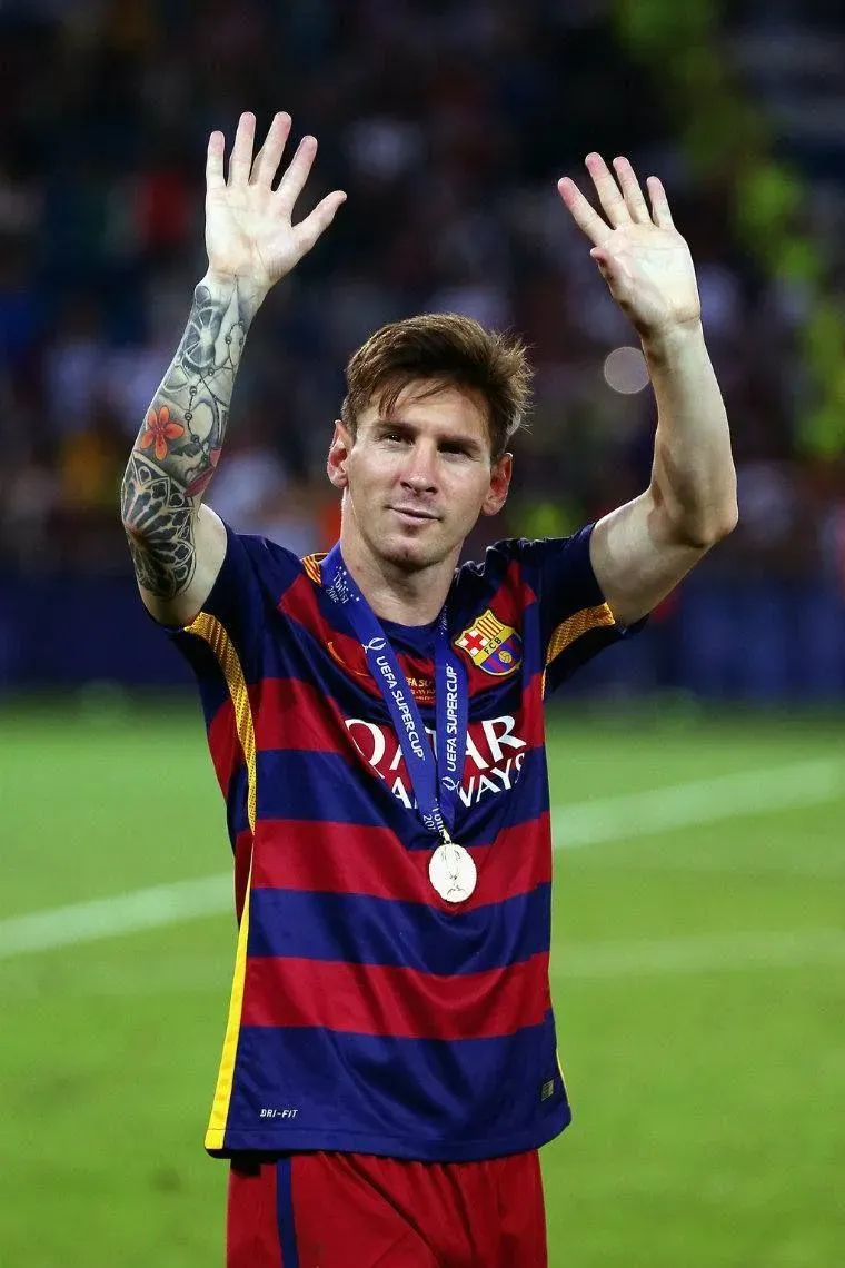 Young Messi Showing Hands To His Fans HD Mobile Wallpaper