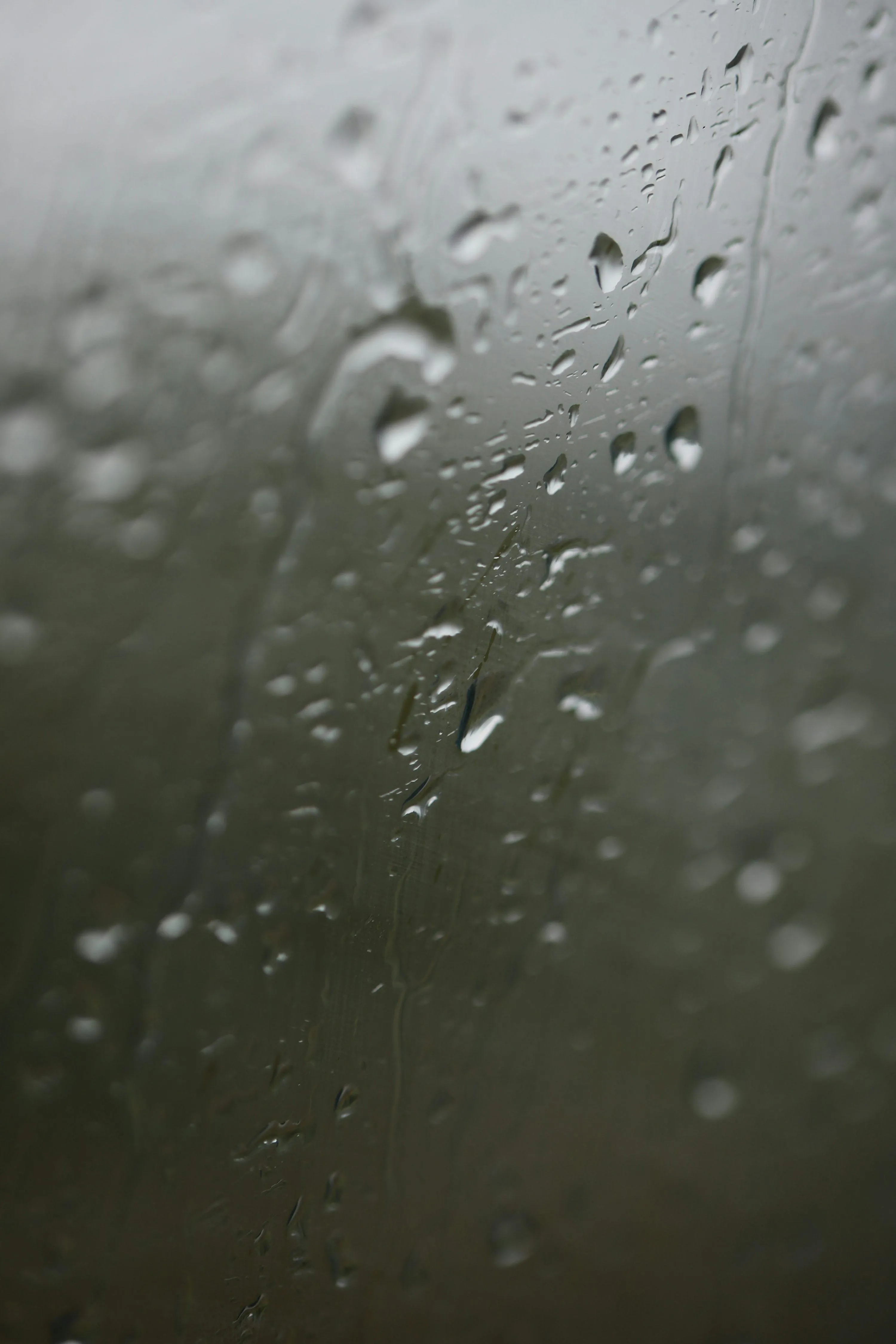 Close Up Water Droplets on Glass Window Free Wallpaper
