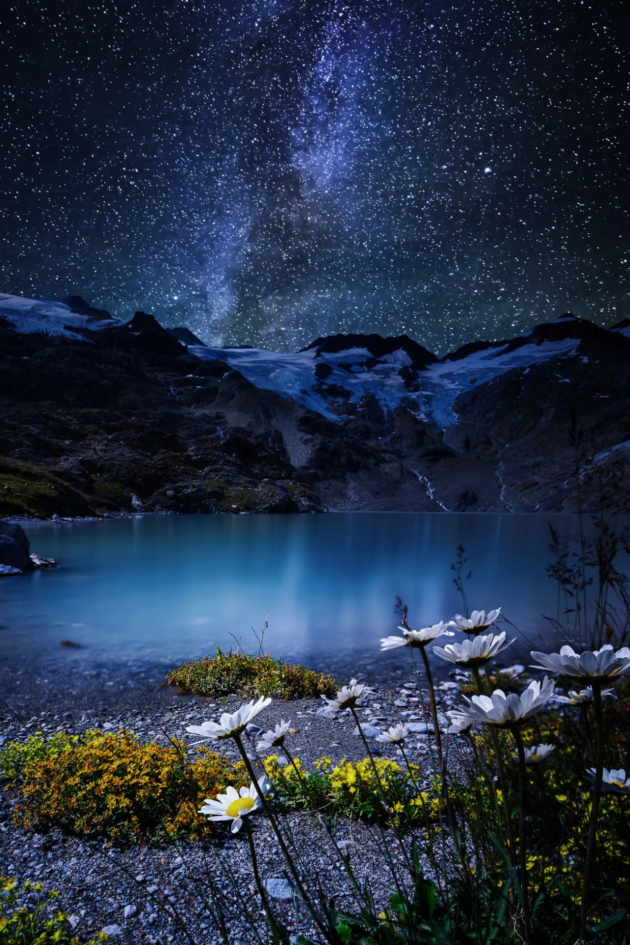 Starry Night Over Rocky Mountain Landscape Wallpaper