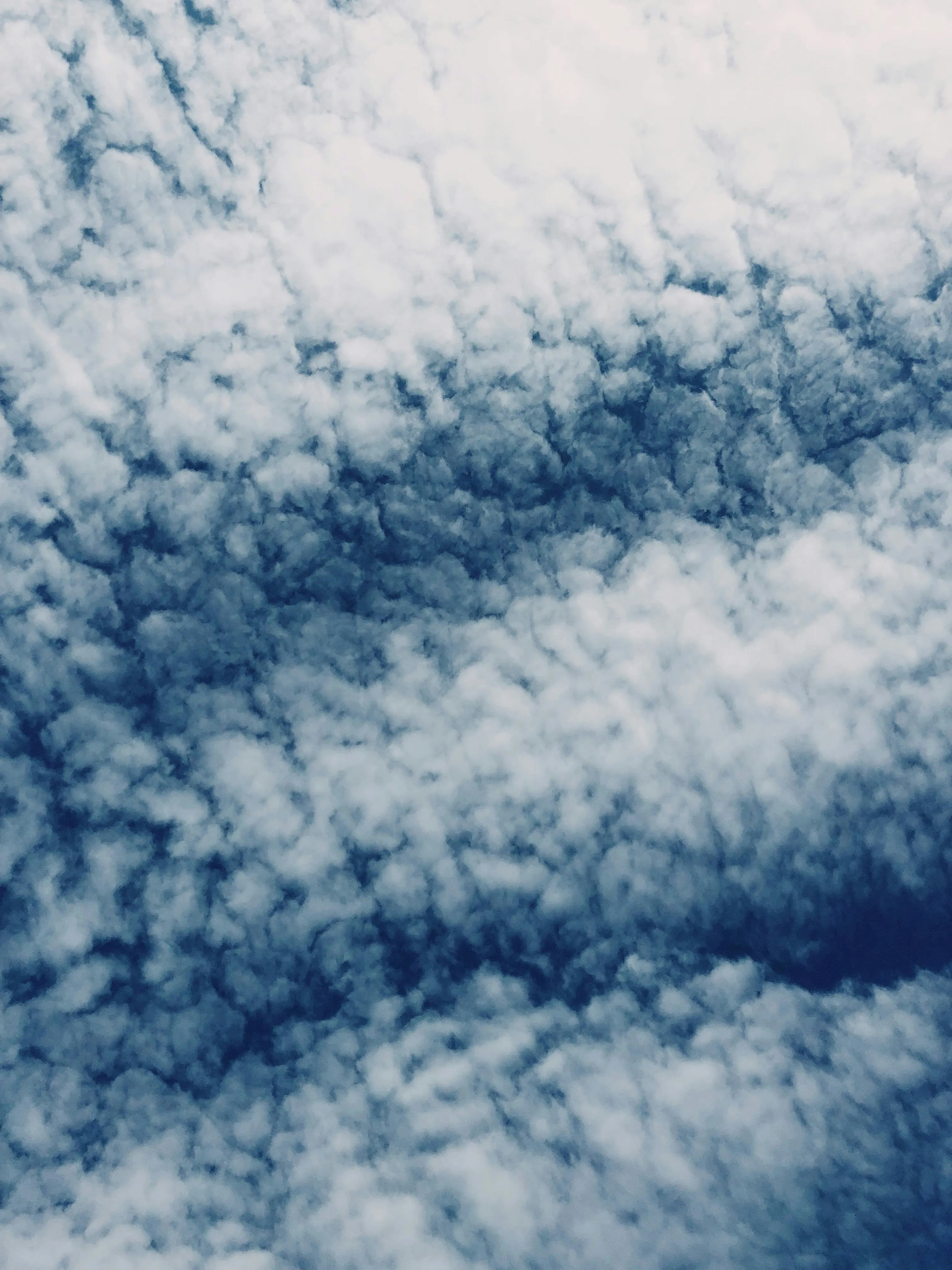 Textured Cloud Formation Creating a Beautiful Sky Pattern