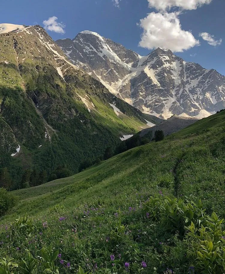 Mountain Wallpapers Silver Moon Over Ridges