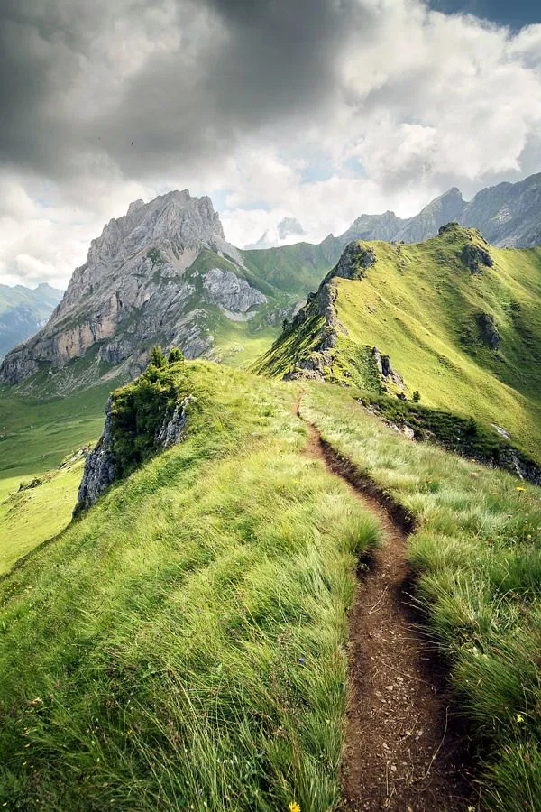 Mountain Wallpapers Chilly Canyon Floor Paths