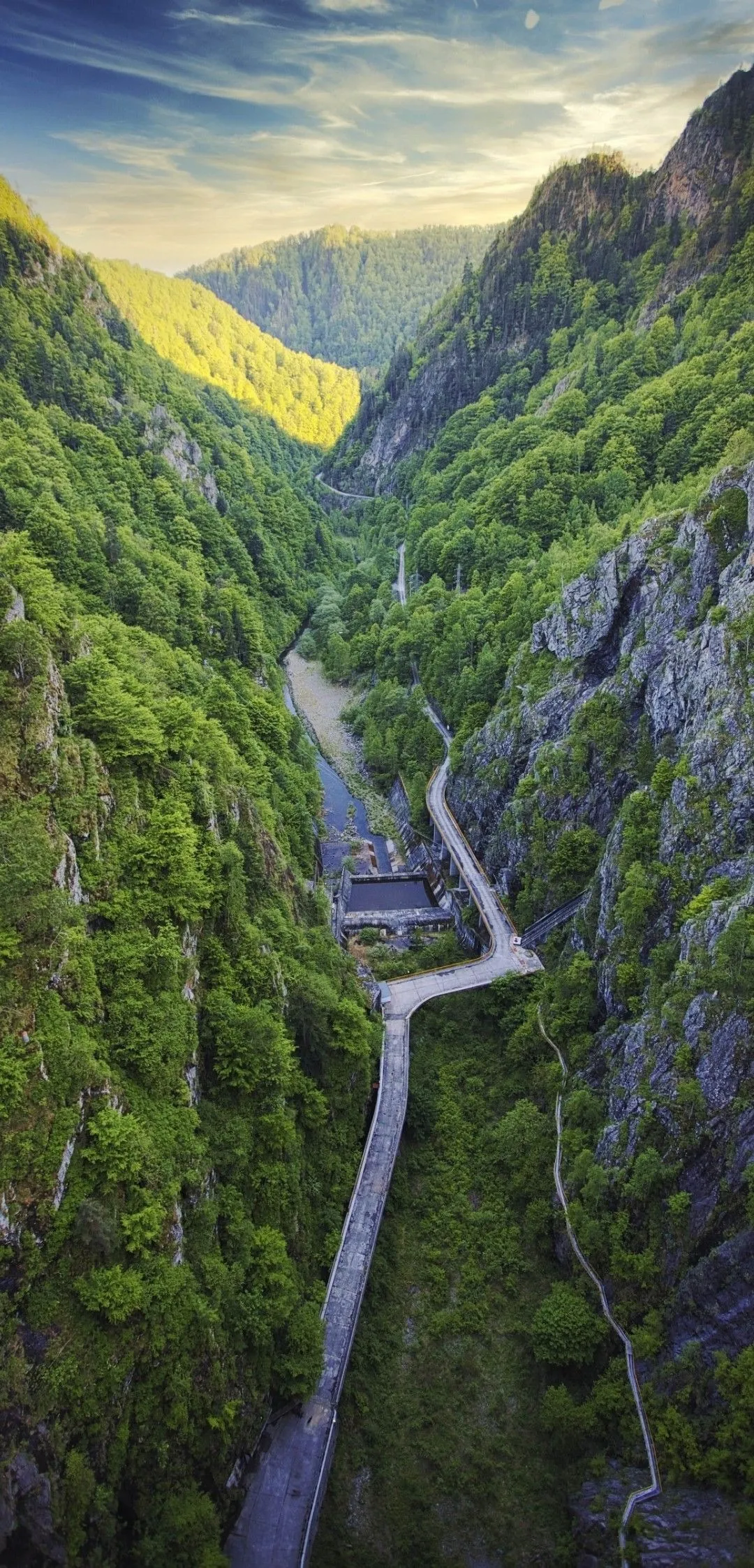 Valley View Nature Mobile Wallpaper HD