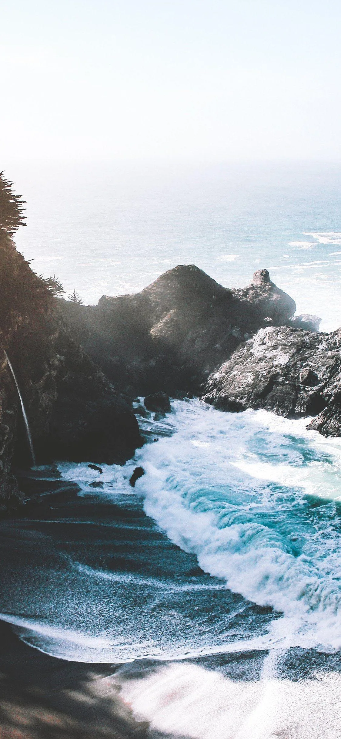 Waves Crashing on a Rocky Coastline Download Free Wallpaper