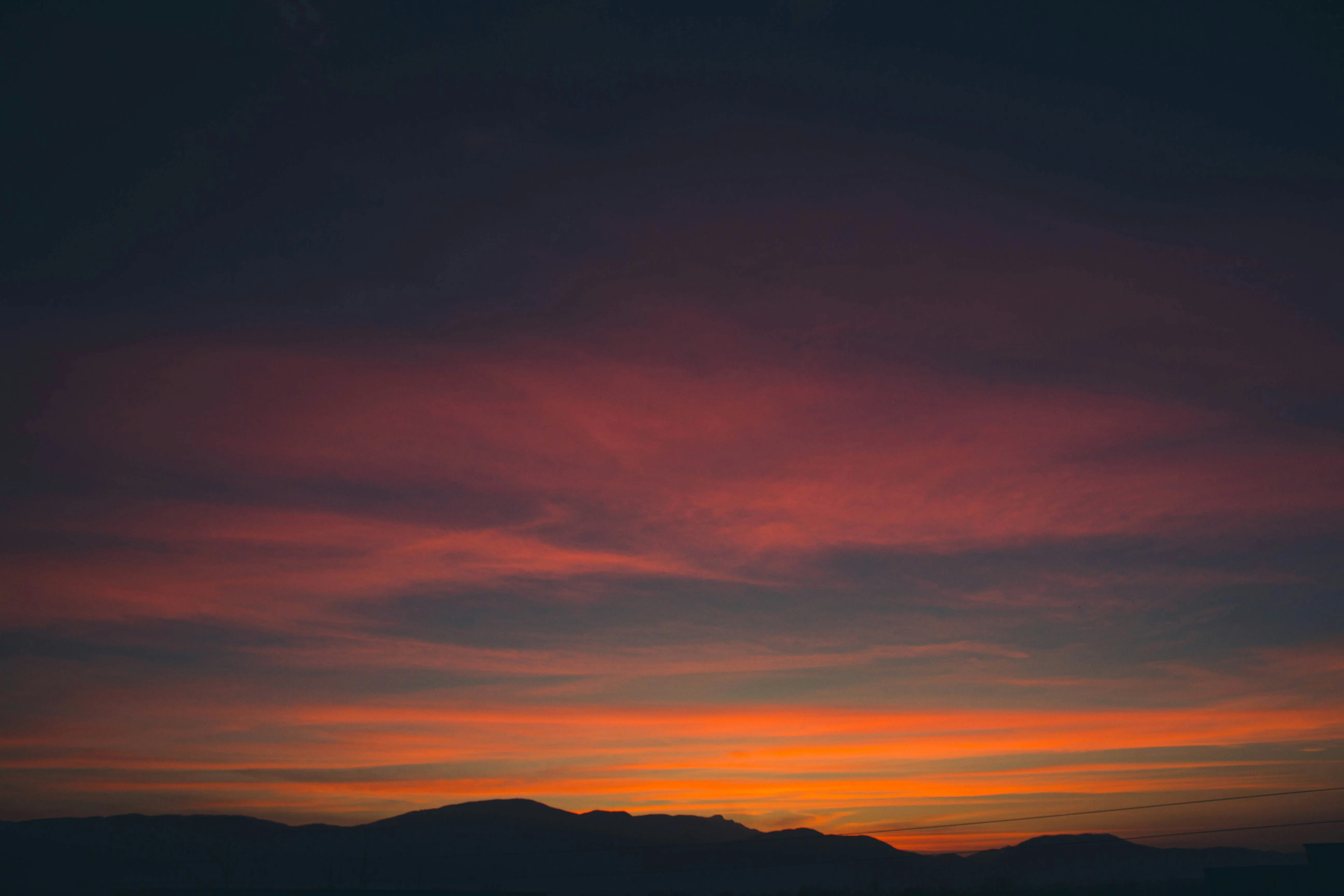 Beautiful Evening Sky with Warm Romantic Colors Wallpaper