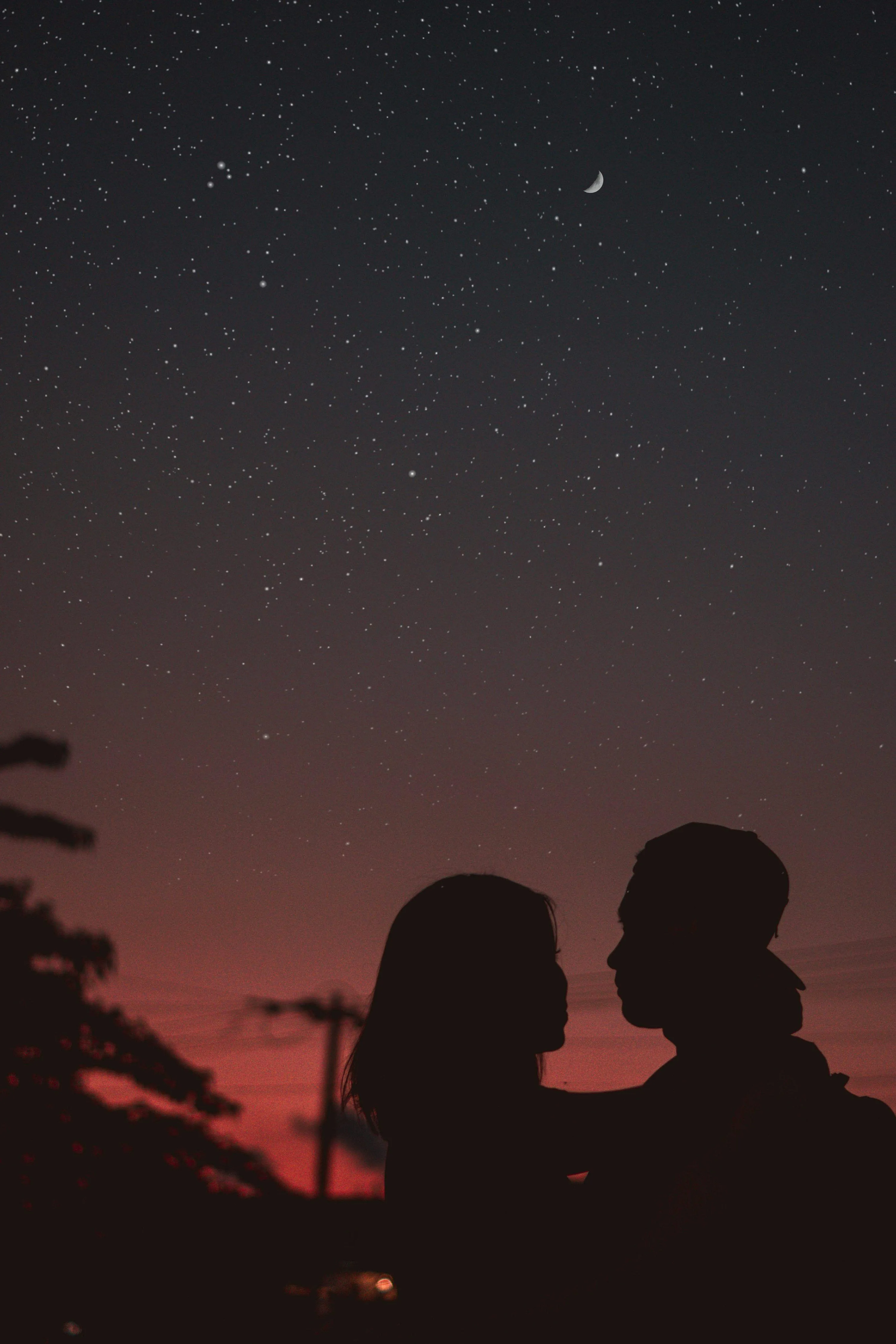Couple Silhouette Under Twilight Sky Connection Wallpaper