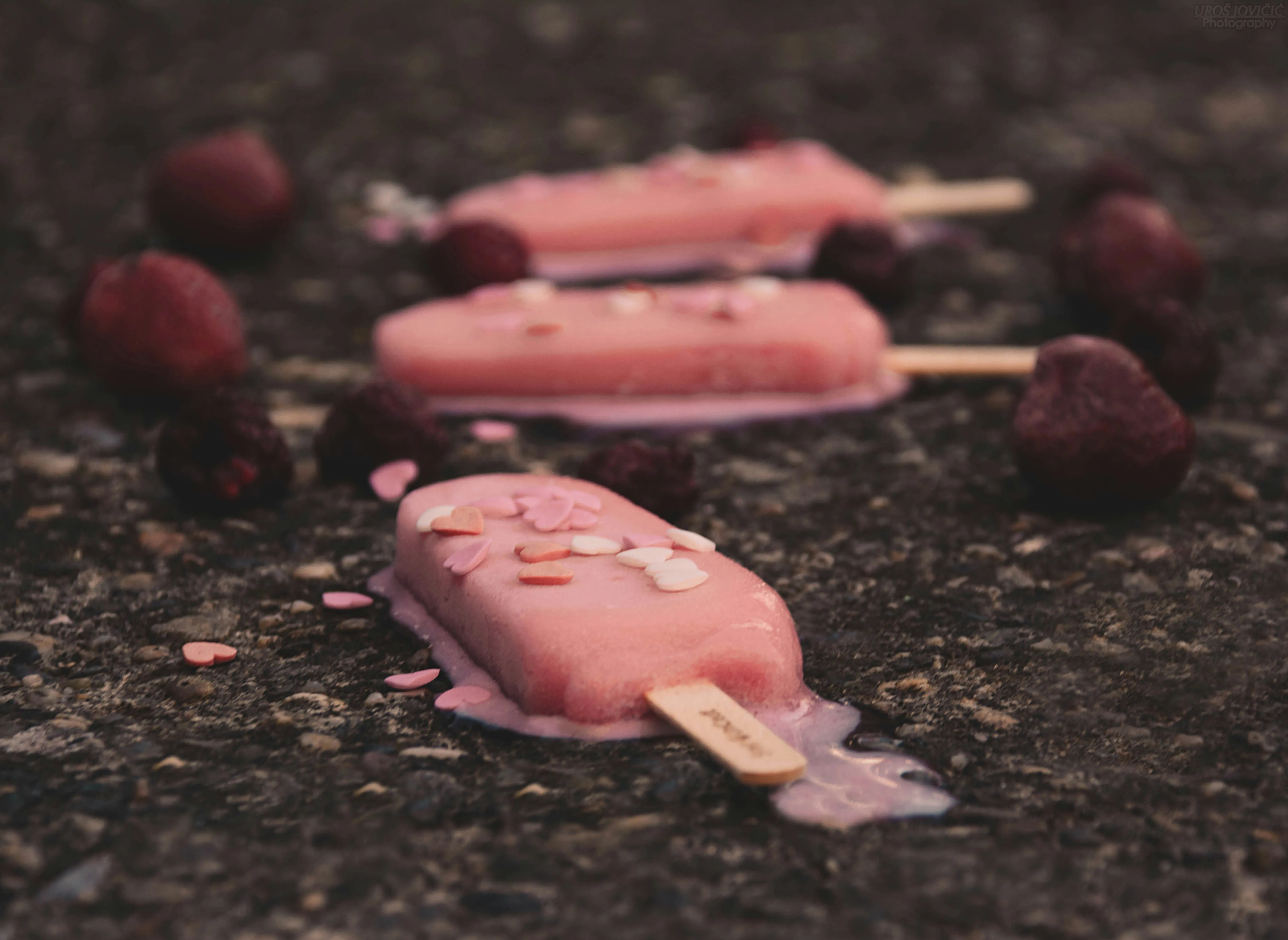 Melting Strawberry Popsicles Reflecting Sweet Summer Love