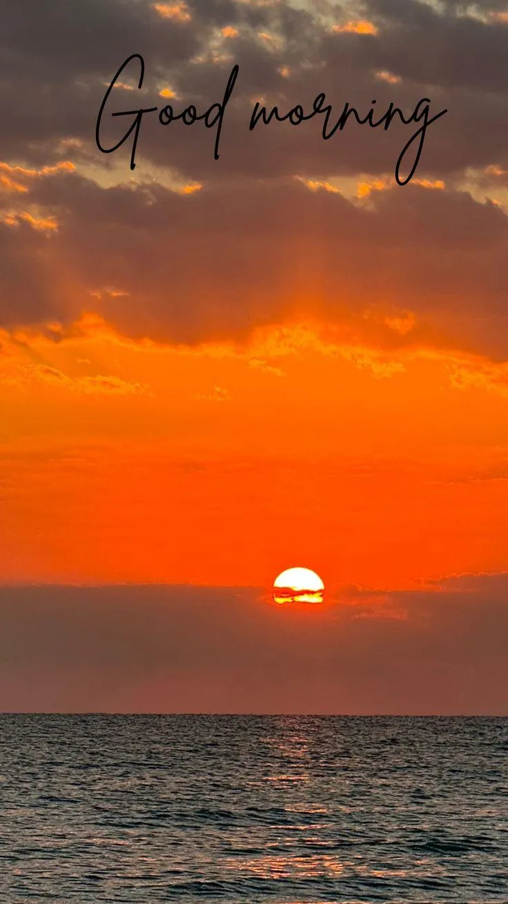 Peaceful Ocean Sunrise to Begin Your Day Right Wallpaper