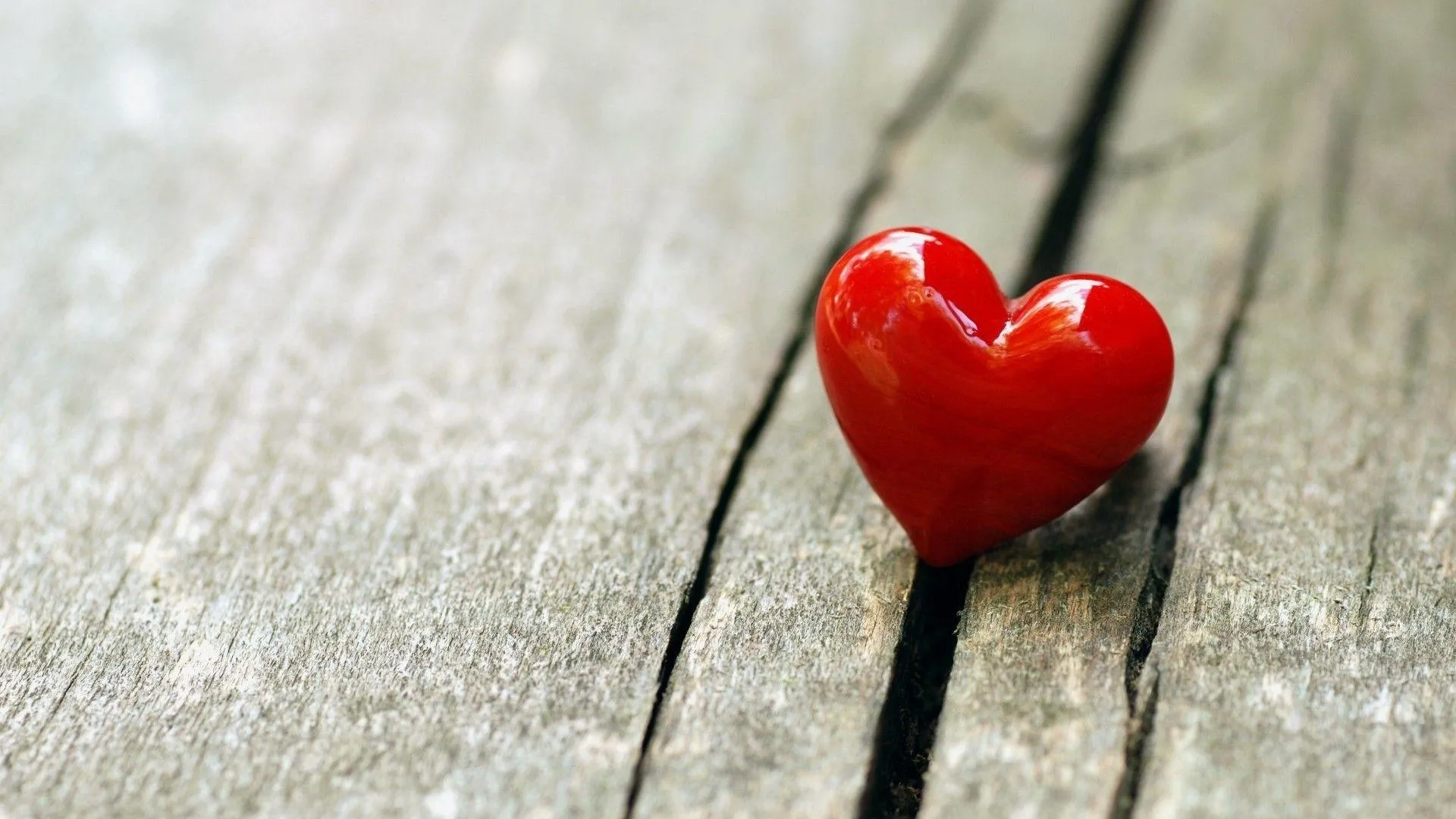 Red Wooden Heart on Rustic Natural Surface Wallpaper