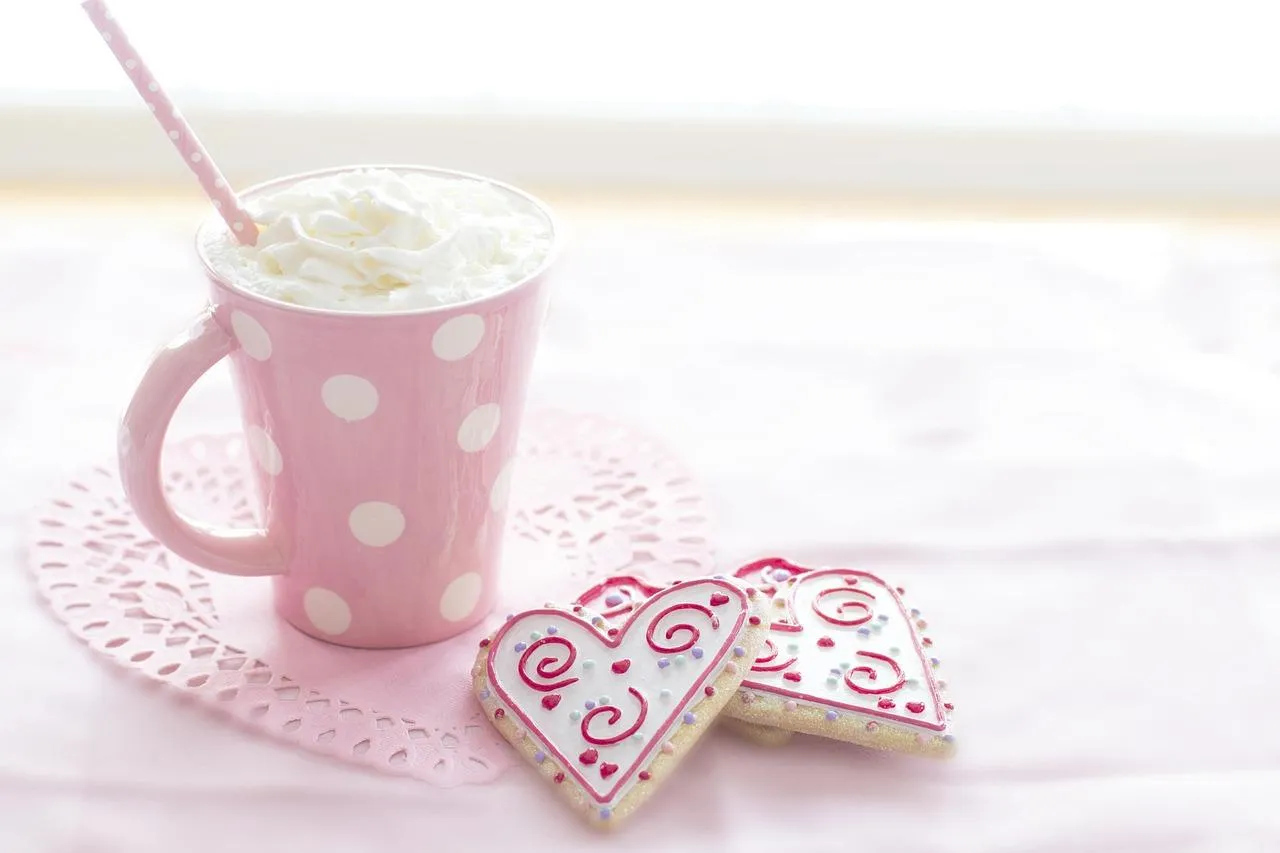 Romantic Cup and Heart Decor on Soft Pastel Tone Wallpaper