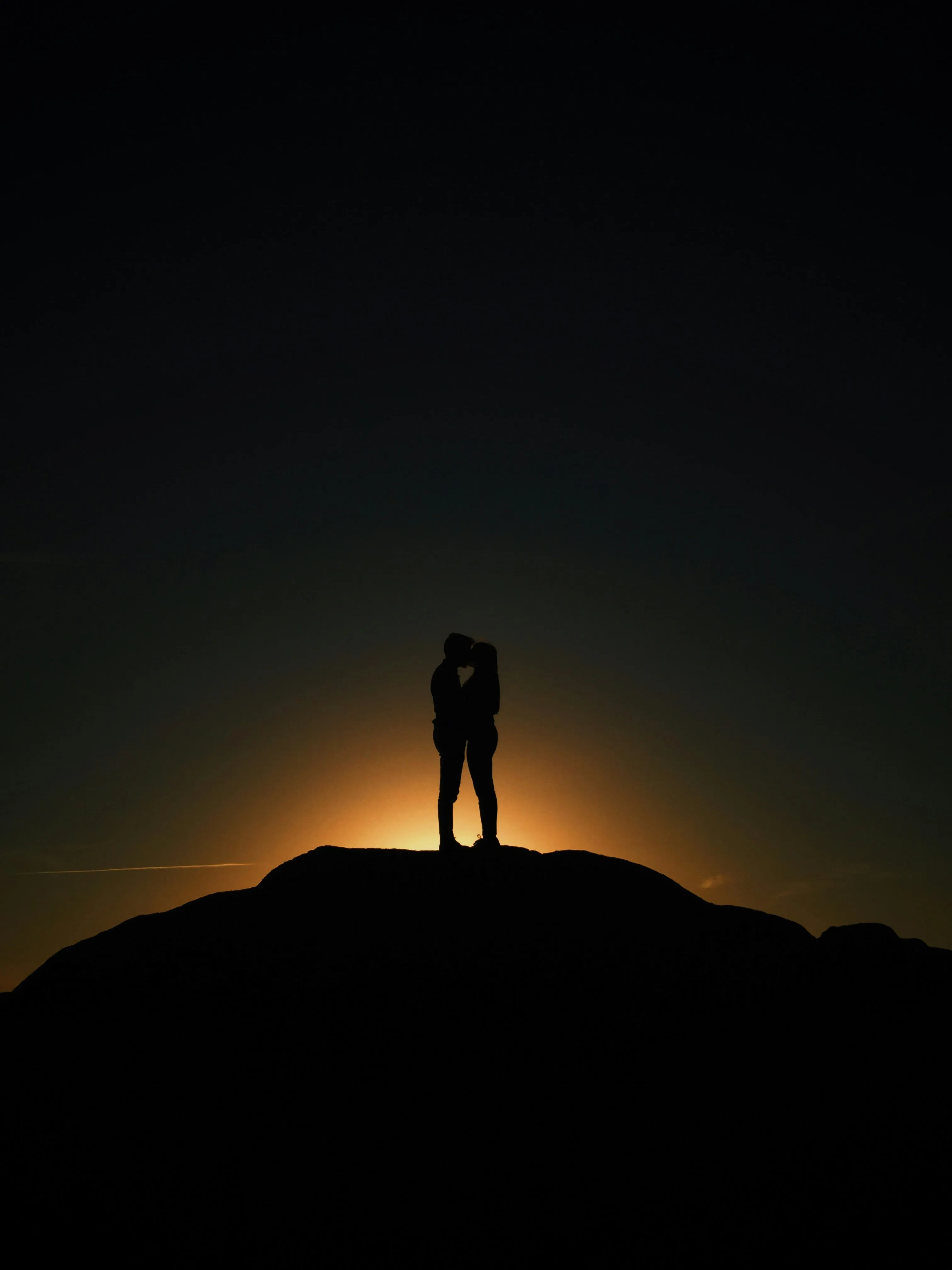 Silhouette Couples at Sunset Showing Deep Connection