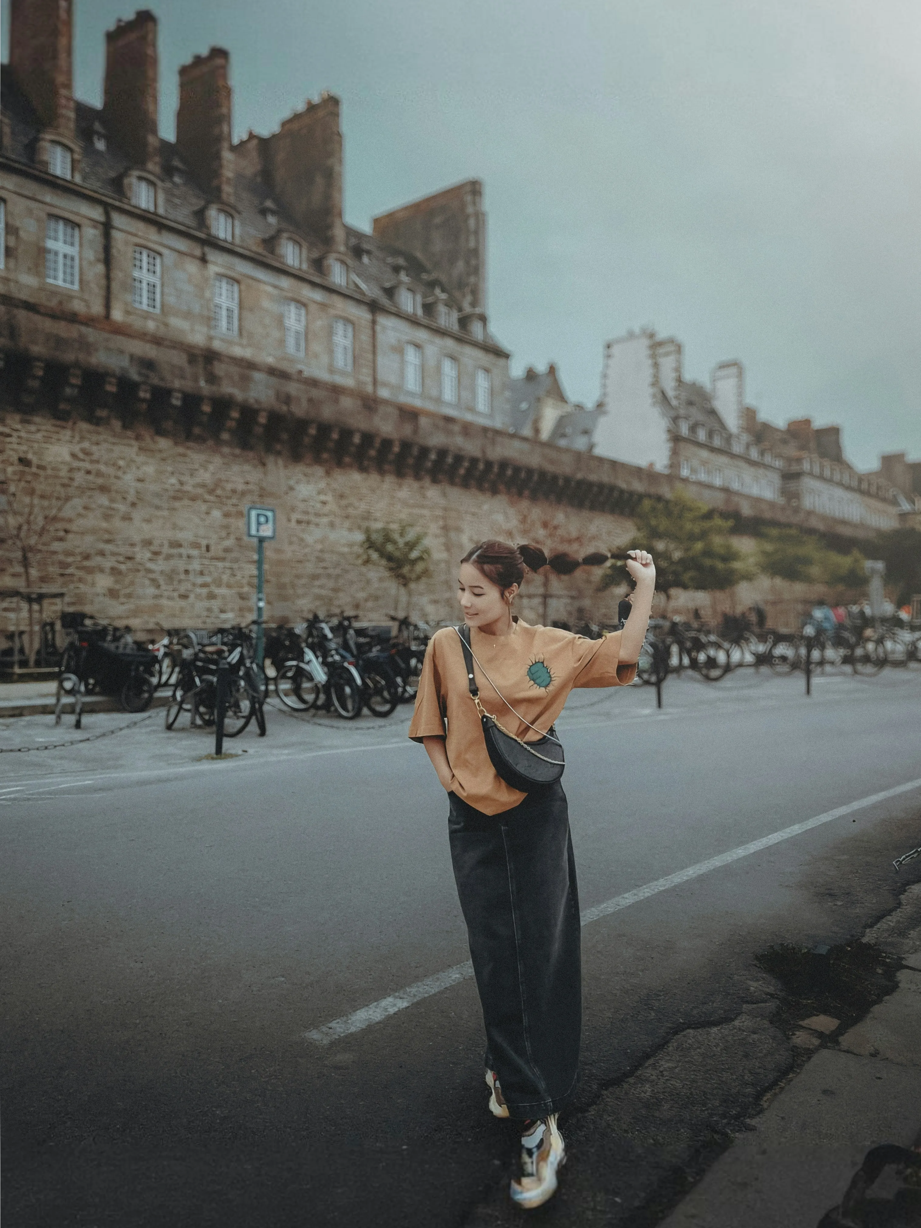 Street Scene Portraying Everyday Life and Real Love