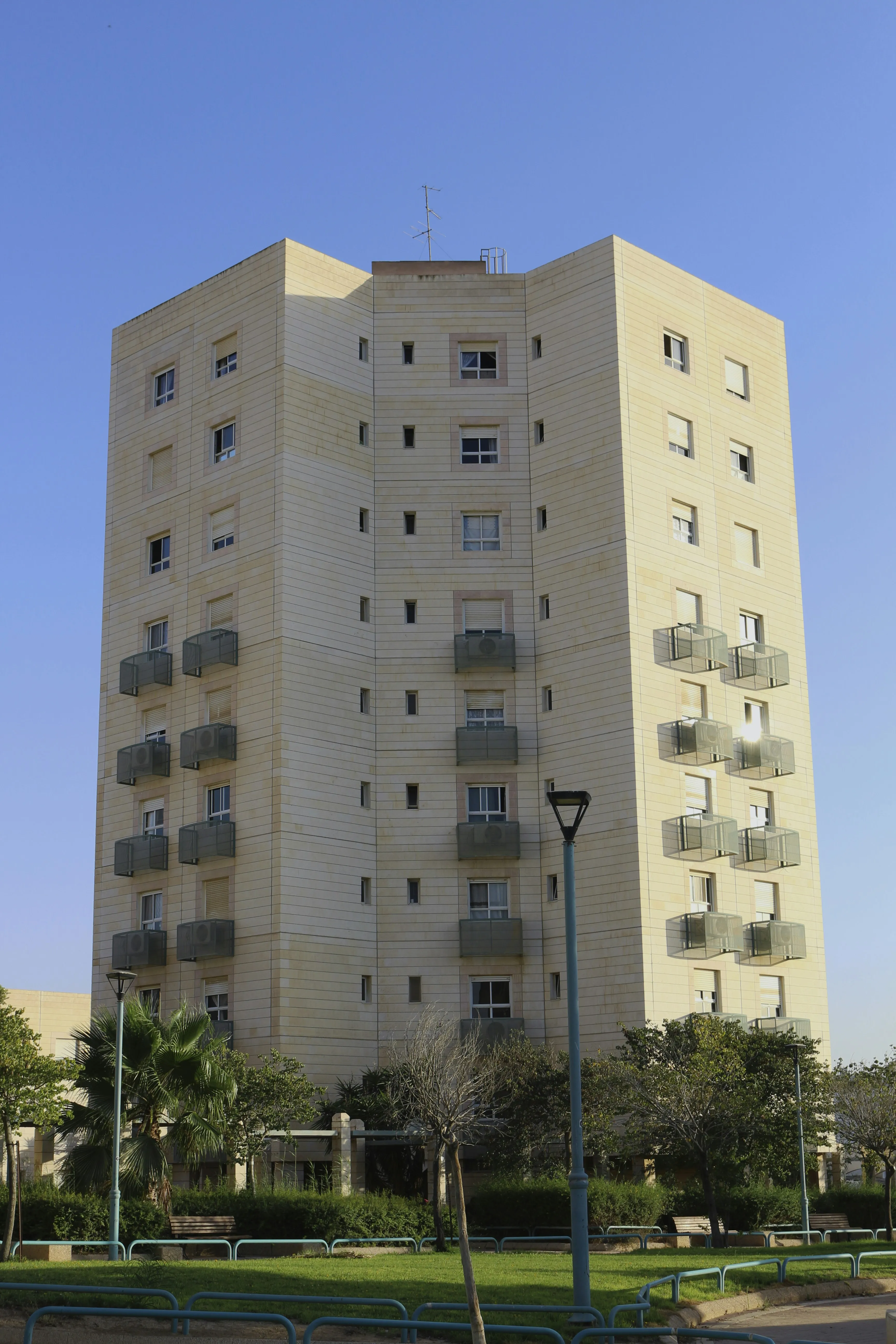 Urban Tower Under Sky Depicting Modern City Love Wallpaper