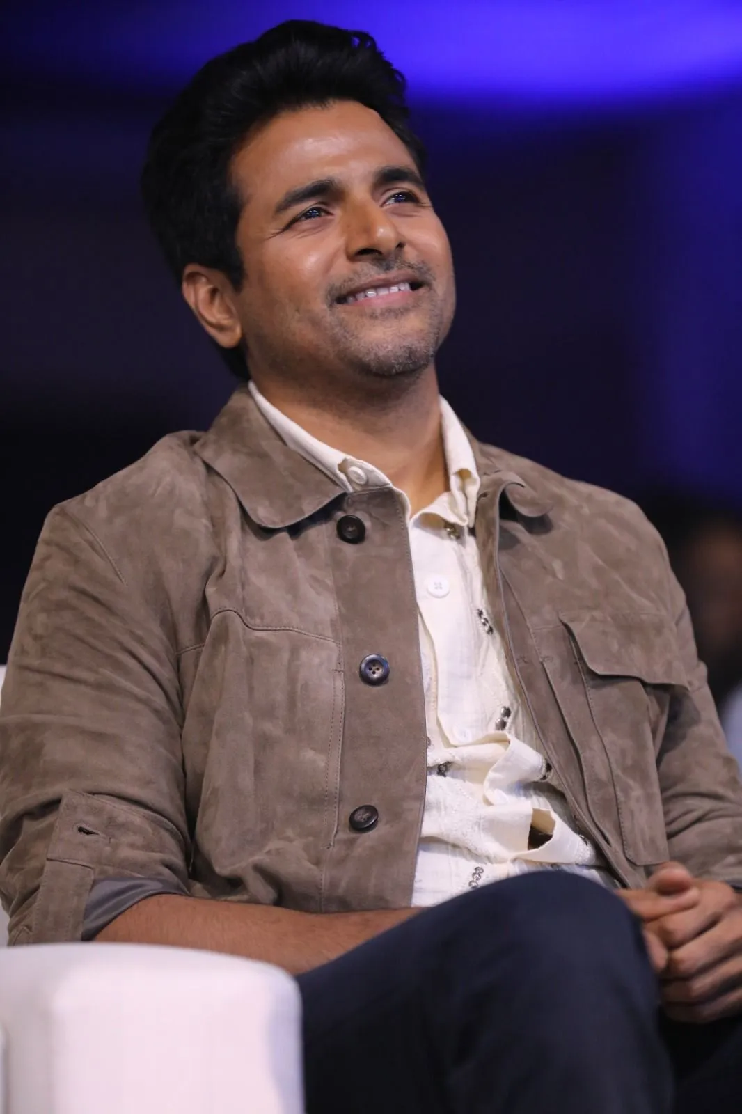 Bright Wallpaper of Sivakarthikeyan in Causal Dress Image