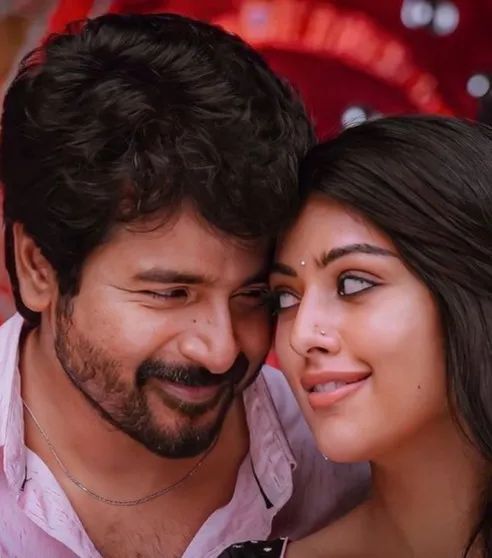 Namma Veettu Pillai Movie Love Still of Sk HD Free Wallpaper