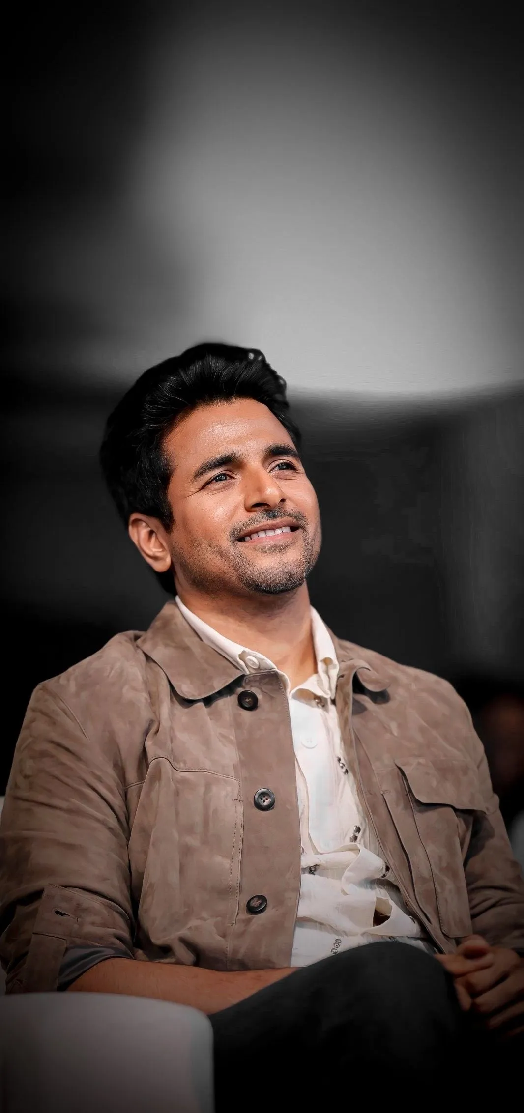 Portrait Wallpaper of Sivakarthikeyan in Causal Outfit Hd