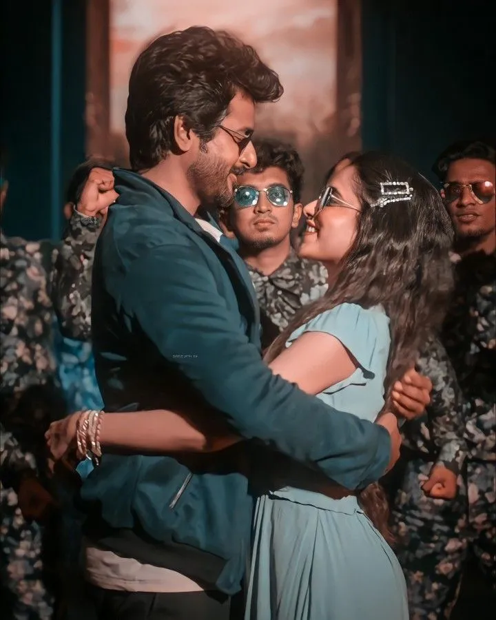 Priyanka Moohan and Sivakarthikeyan Hugging and Smiling