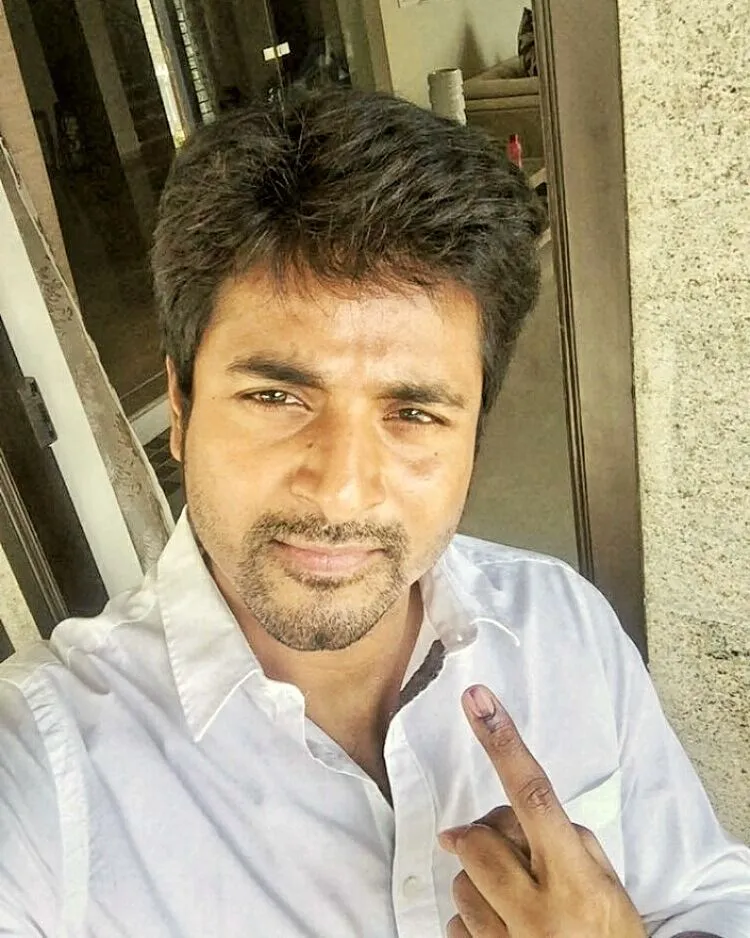 Selfie Image of Sivakarthikeyan in a White Shirt After Voted