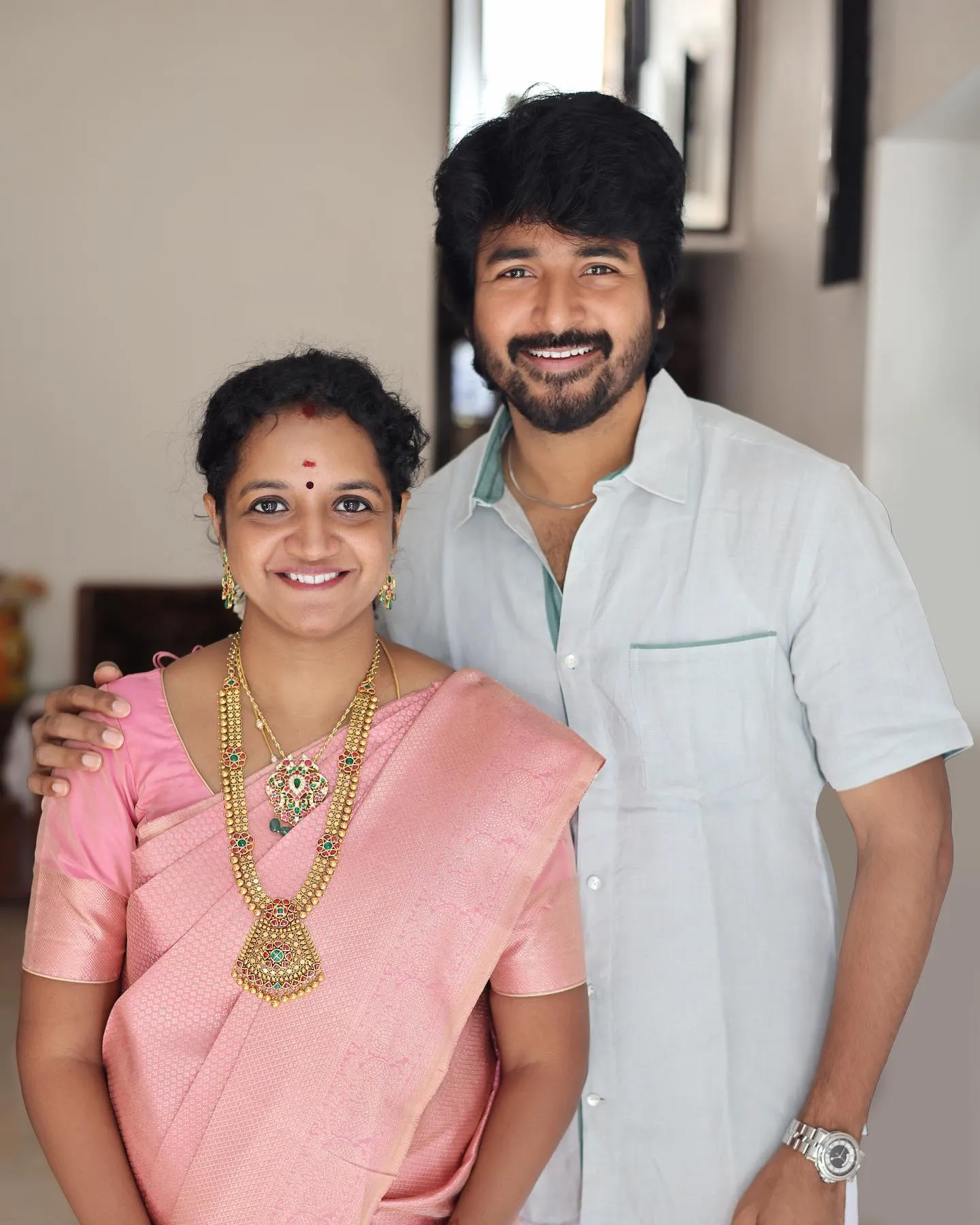 Sivakarthikeyan and Aarthi in a Traditional Outfit Wallpaper