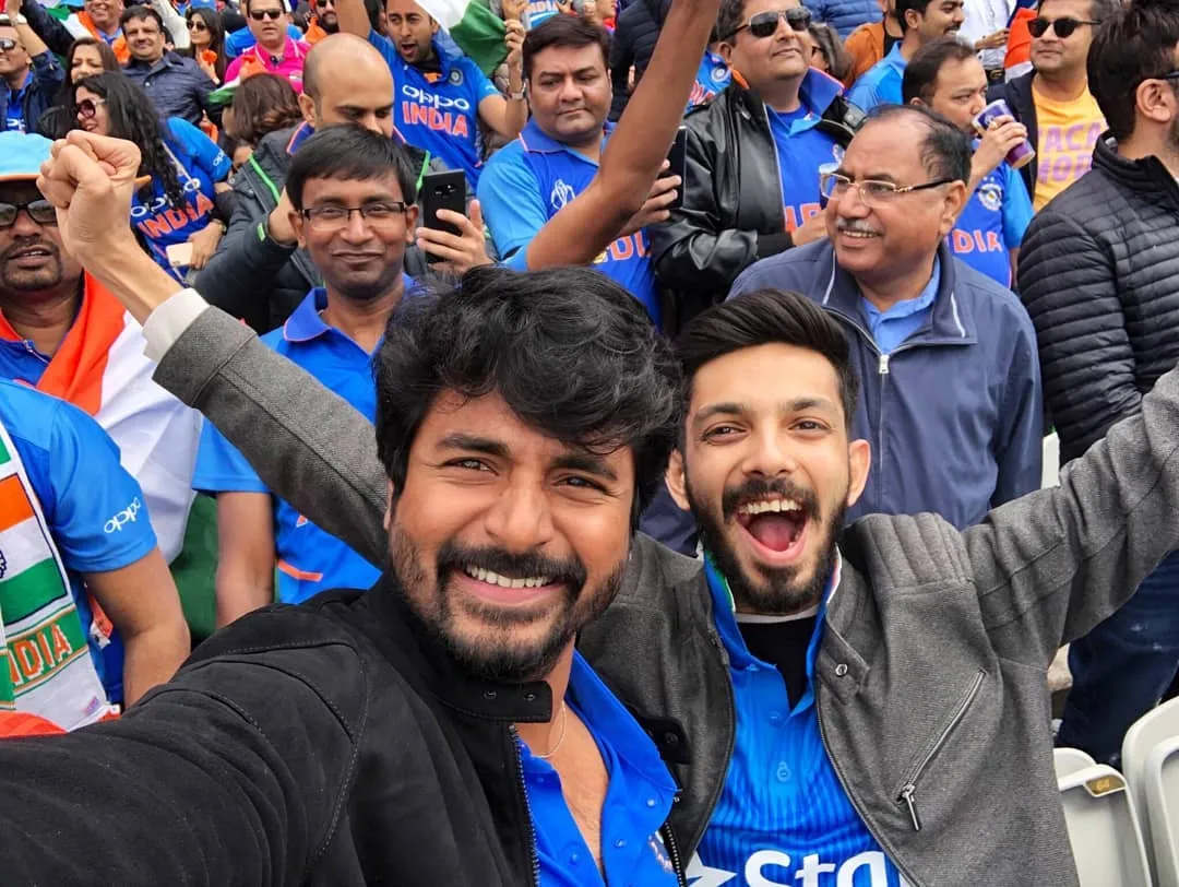 Sivakarthikeyan and Anirudh Watching India Pakistan Match