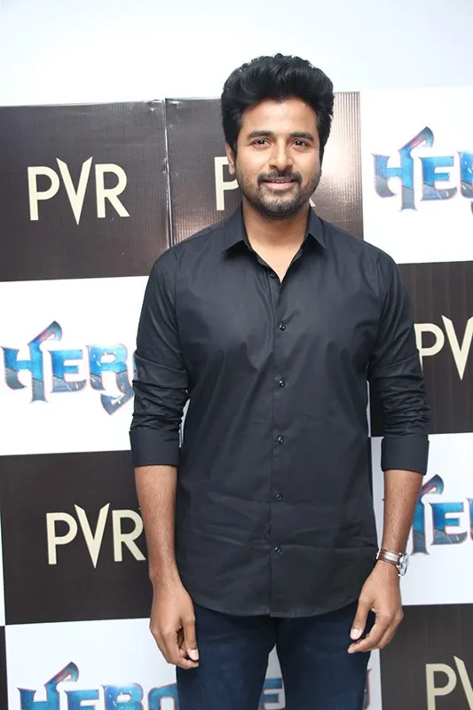 Sivakarthikeyan At Event Wearing Black Shirt Wallpaper
