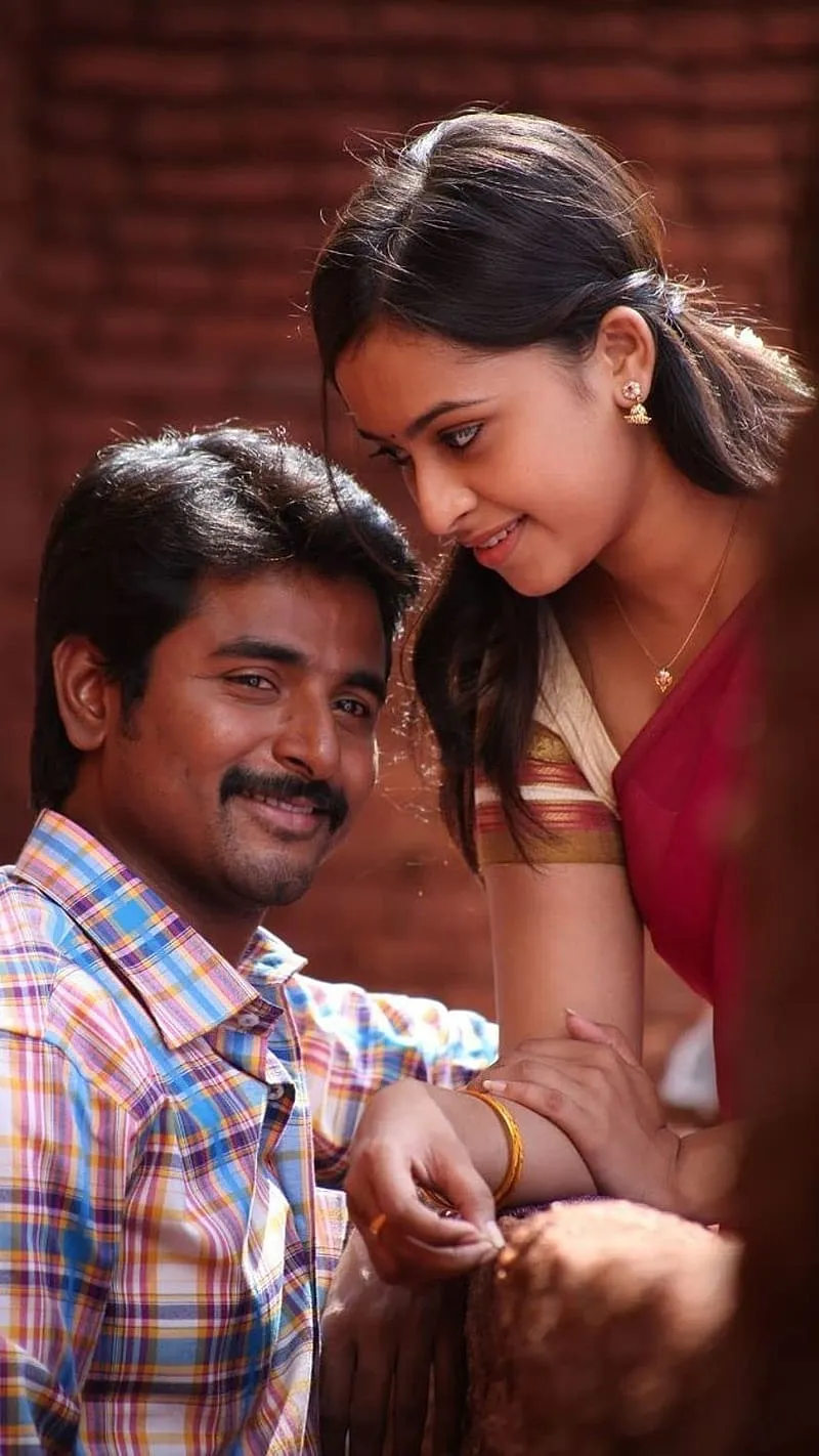 Sivakarthikeyan Emotional Happy Scene with Sri Divya Image