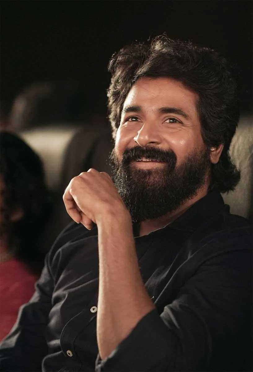 Sivakarthikeyan Happy Moment in Black Shirt HD Wallpaper