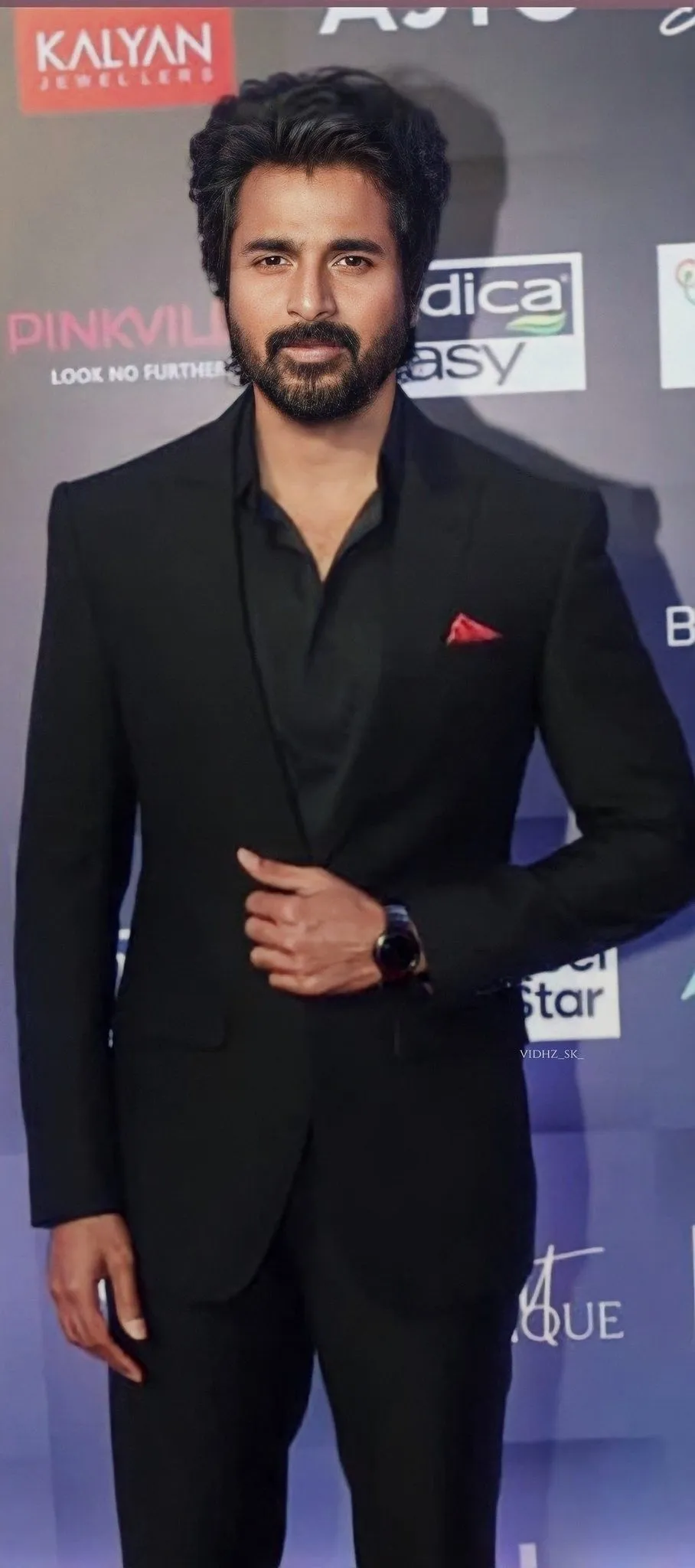 Sivakarthikeyan in Formal Suit on Event Red Carpet Wallpaper