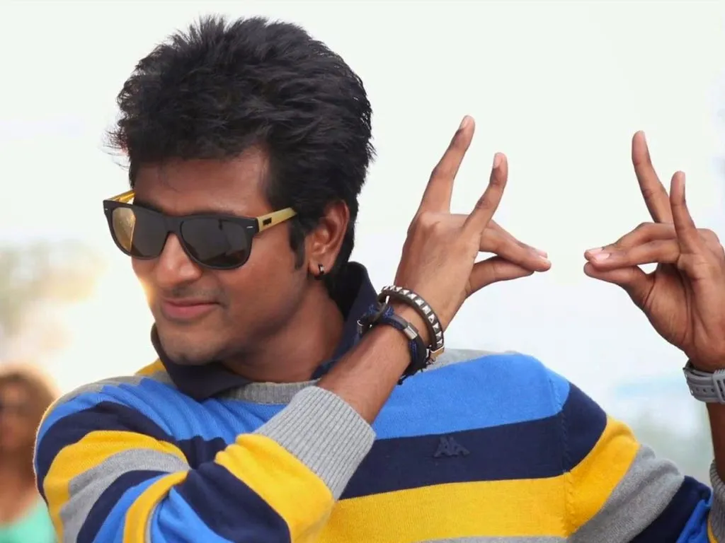 Sivakarthikeyan in Multicolored Tshirt with Maan Karate Pose