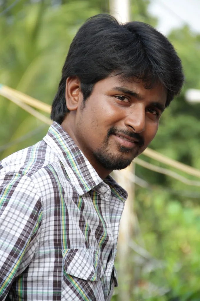 Sivakarthikeyan in Multicolour Line Shirt with a Cute Smile