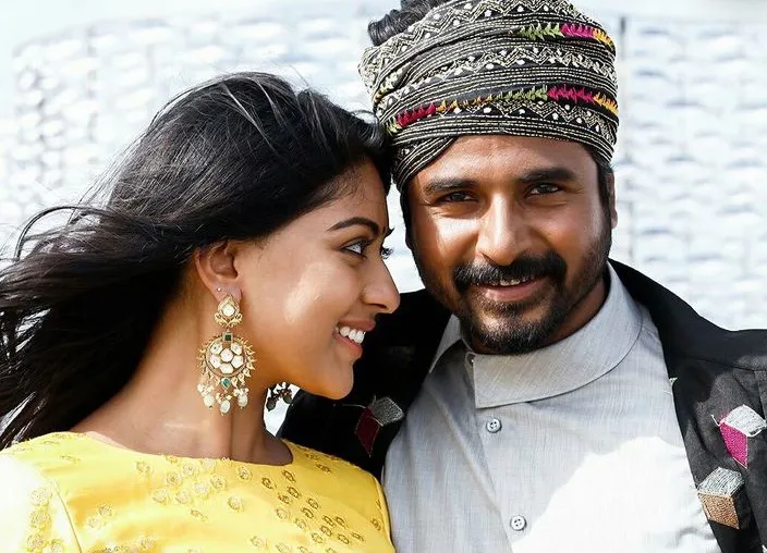 Sivakarthikeyan with Anu Emmanuel in Traditional Outfit Image