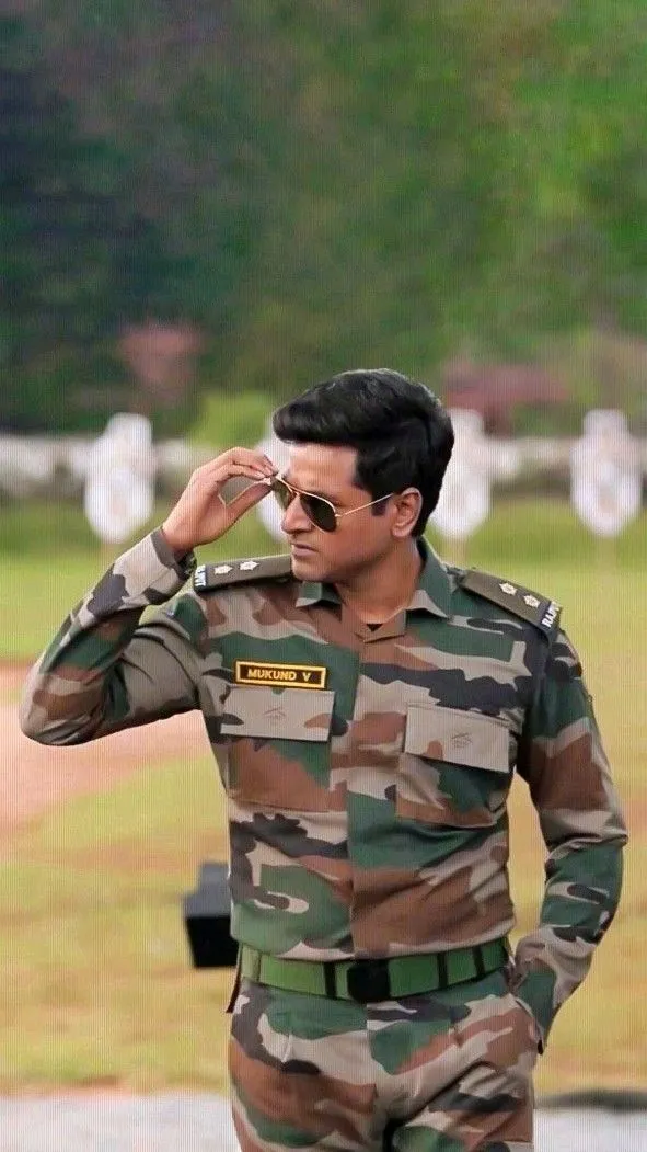 Stunning Wallpaper of Sivakarthikeyan in Amaran Costume