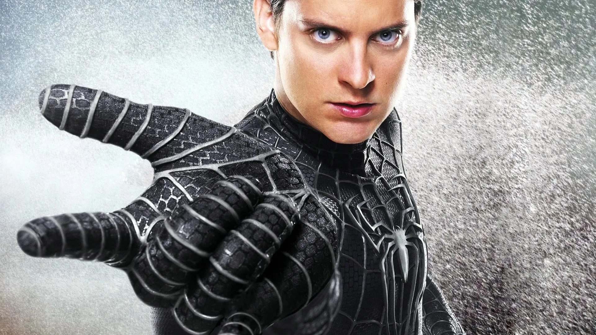 SpiderMan Suit Detail ViewDownload HD Walpaper