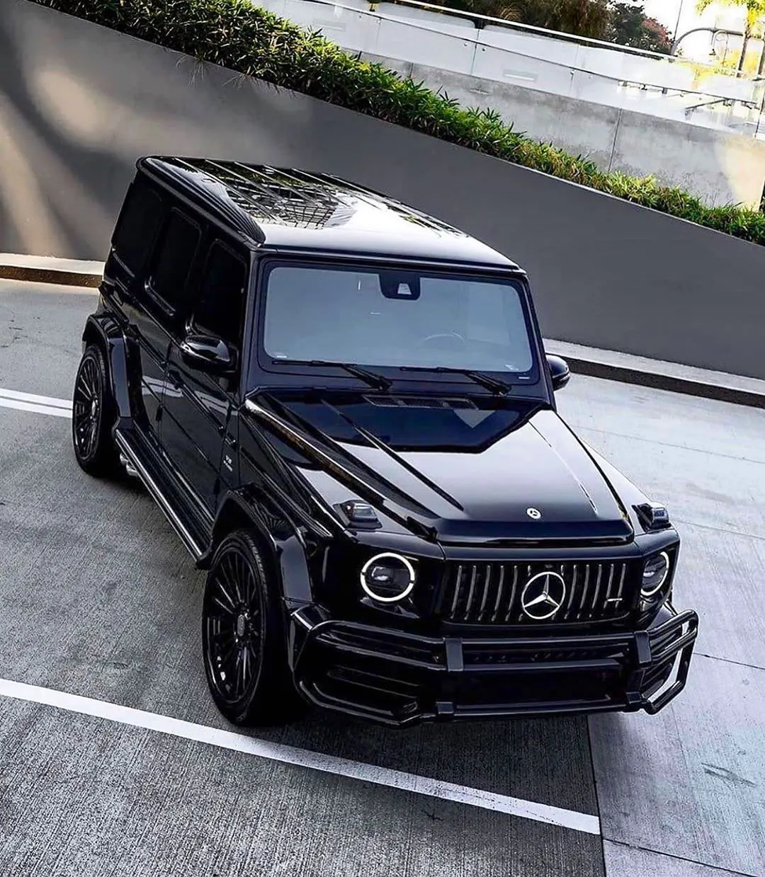 Amazing Black Mercedes Benz SUV Parked on Urban Street