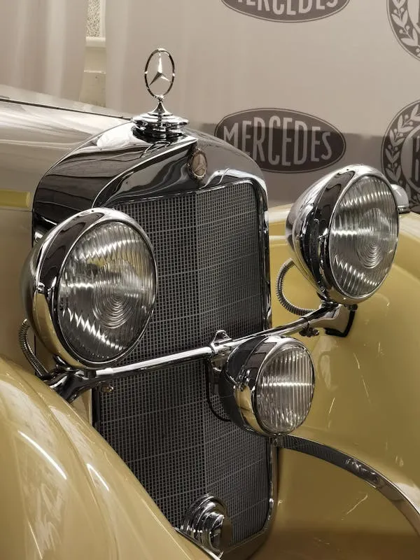 Closeup of Antique Mercedes Benz Grille and Headlights